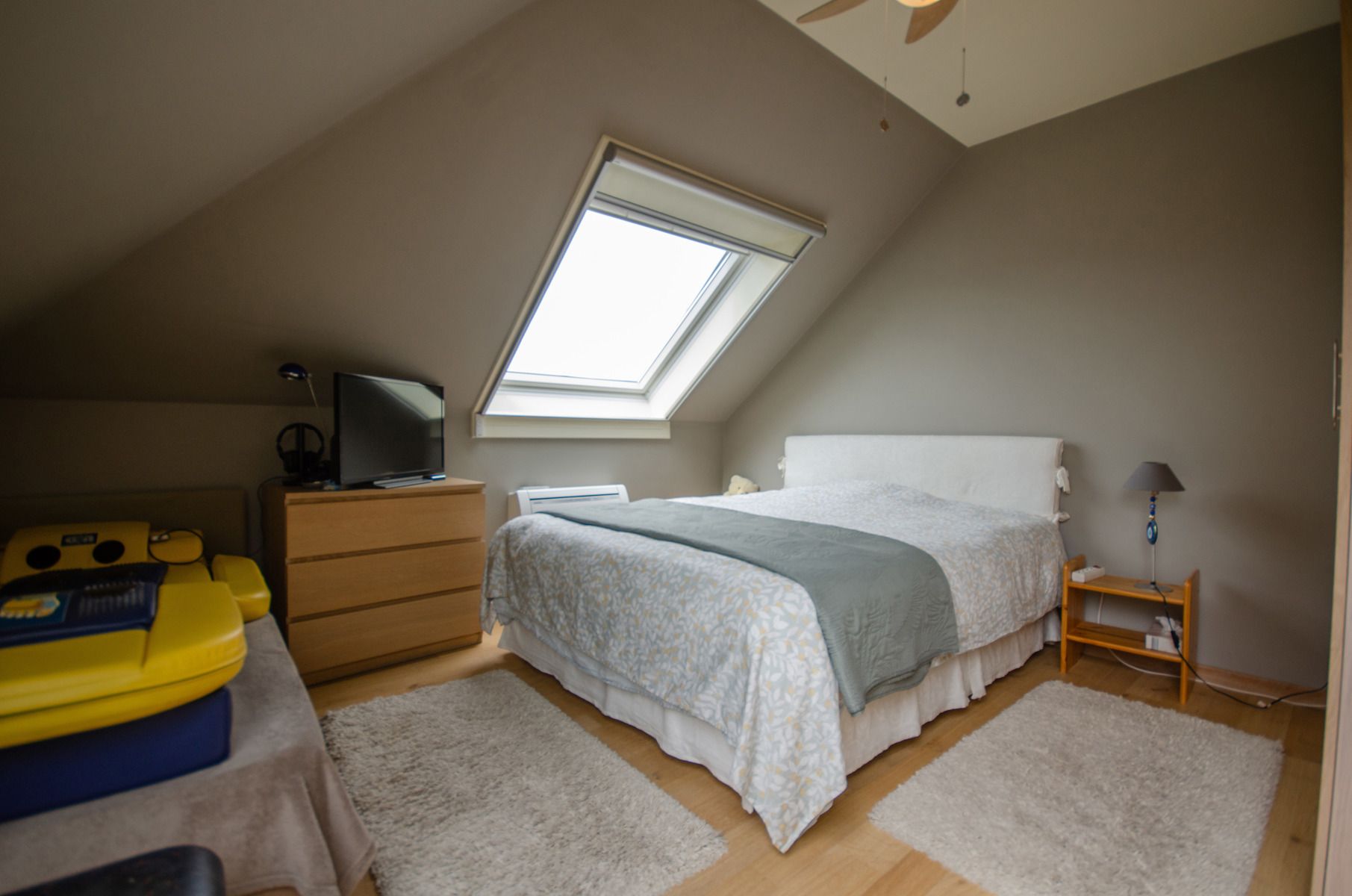 Uniek handelspand met ruim duplex-appartement en 4 garages! foto 21