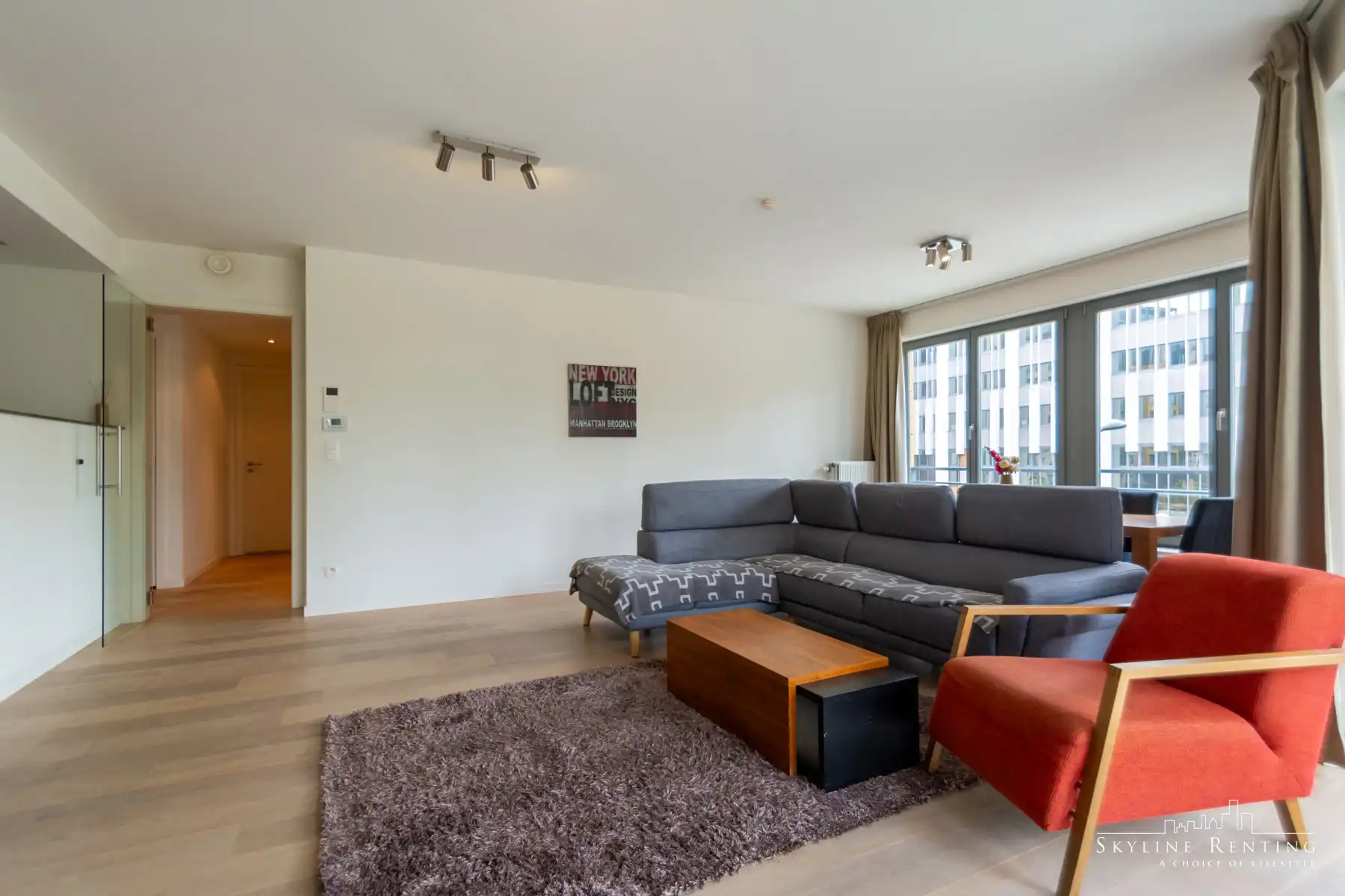 LICHTRIJK - Prachtig gemeubeld 3 slpk appartement (NATO) foto 2
