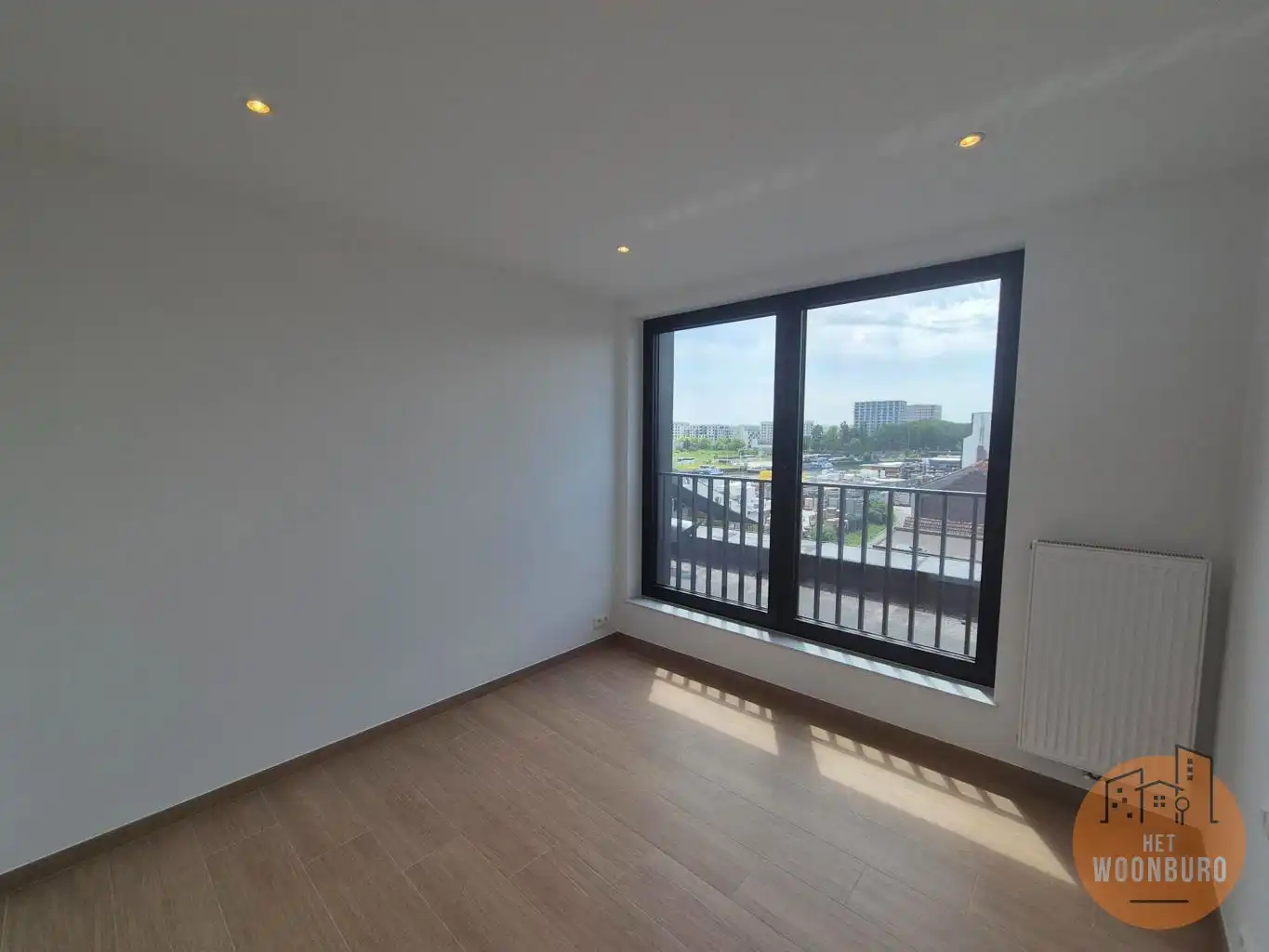 Nieuwbouw penthouse met 3 slpks, terras en kelder foto 9