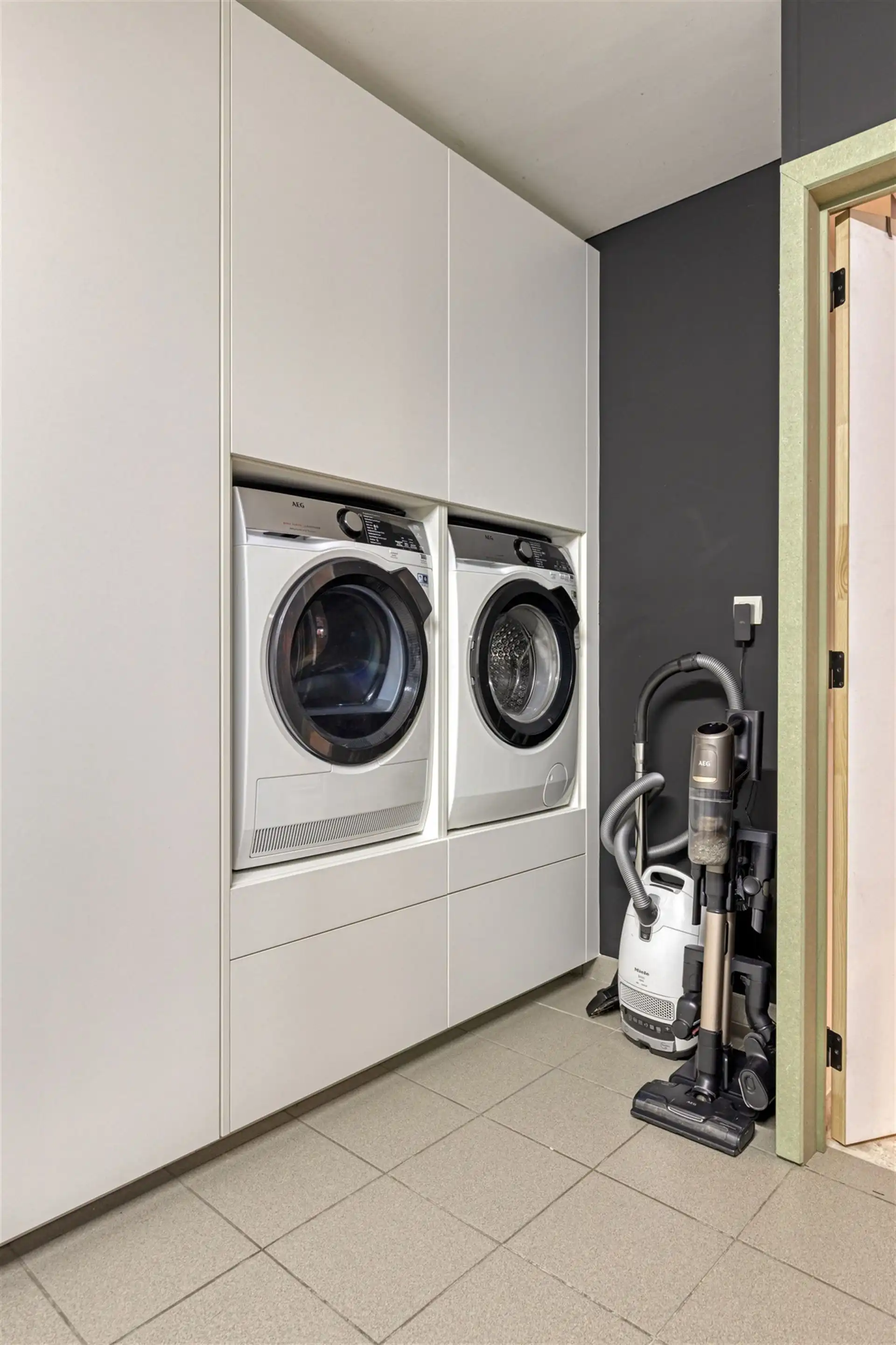 Instapklare woning met 3 slaapkamers, tuin en garage. foto 10