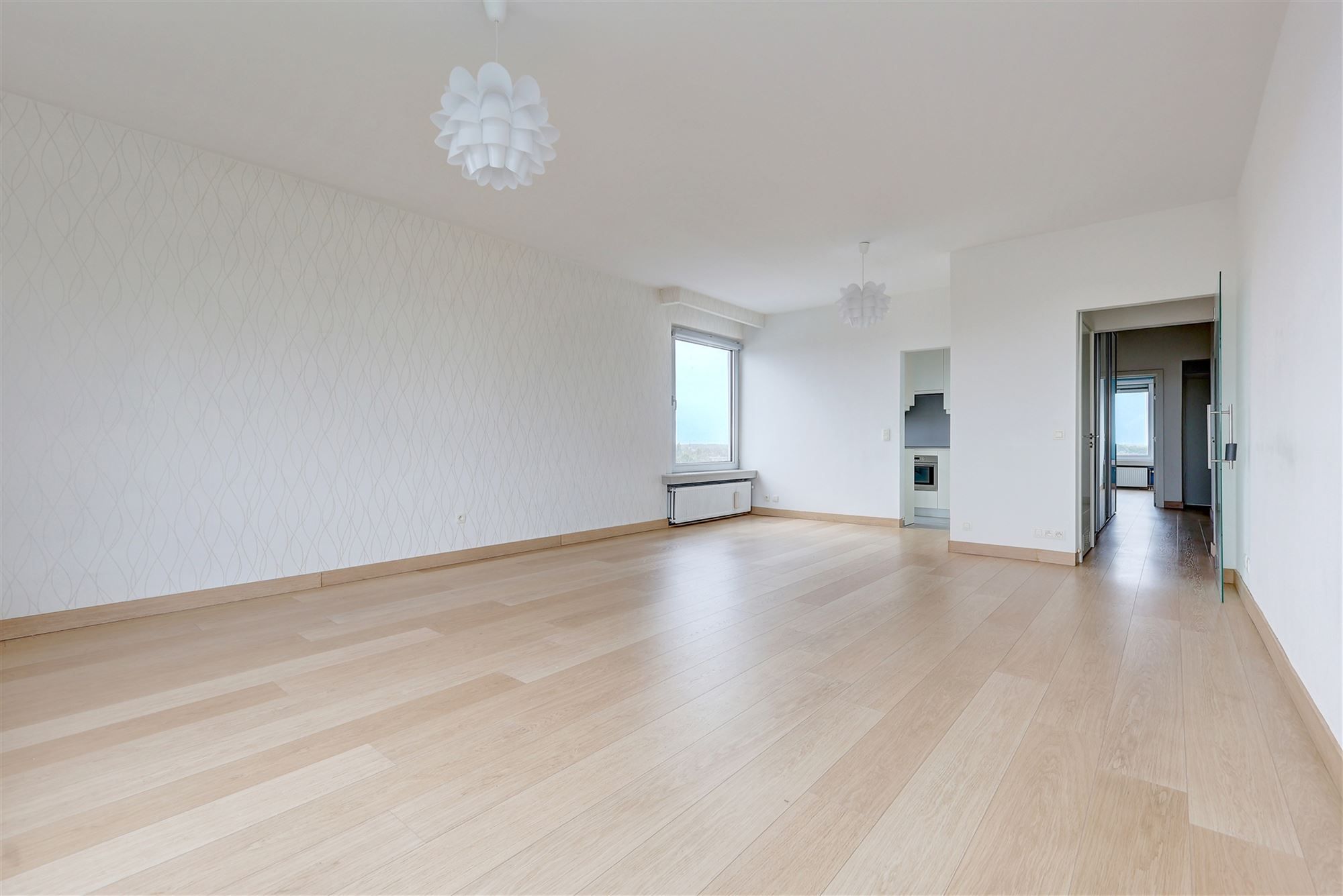 Appartement met 3 slaapkamers, terras en parking op de Bist foto 3