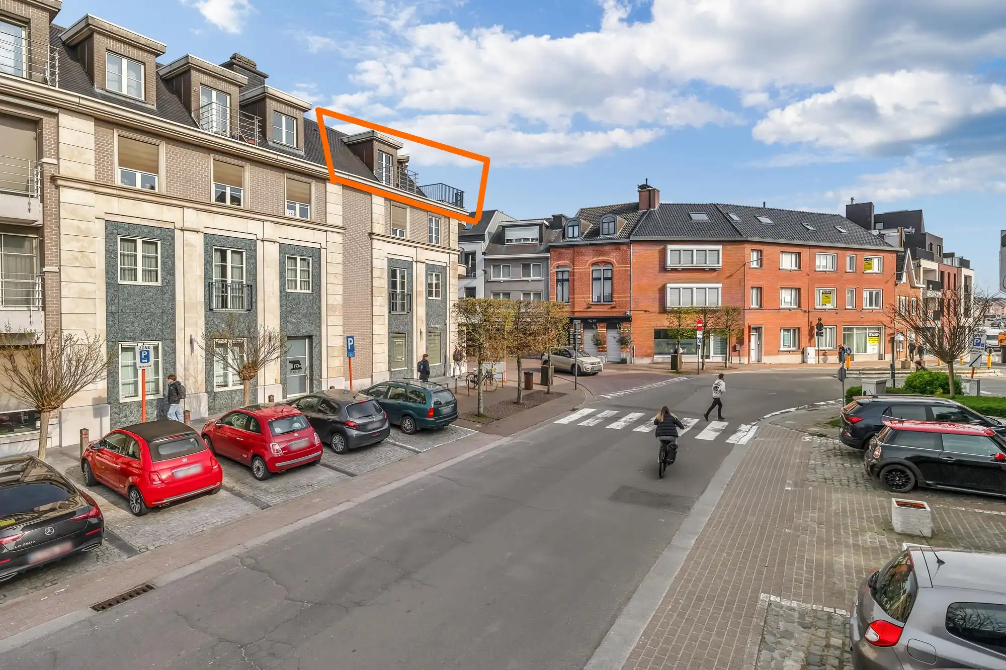 Luxe penthouse met 2 slpks & 5 terrassen centrum Zottegem foto 3