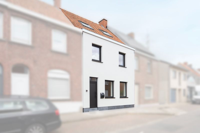 Rumbeke-'t Sterrebos. TWEEGEVEL-VILLA met hoogstaande afwerking, verfijnd interieur en ruime leefruimte. 3 slaapkamers en 2 badkamers. Exclusief mooi aanbod / uistekende ligging ! foto 19