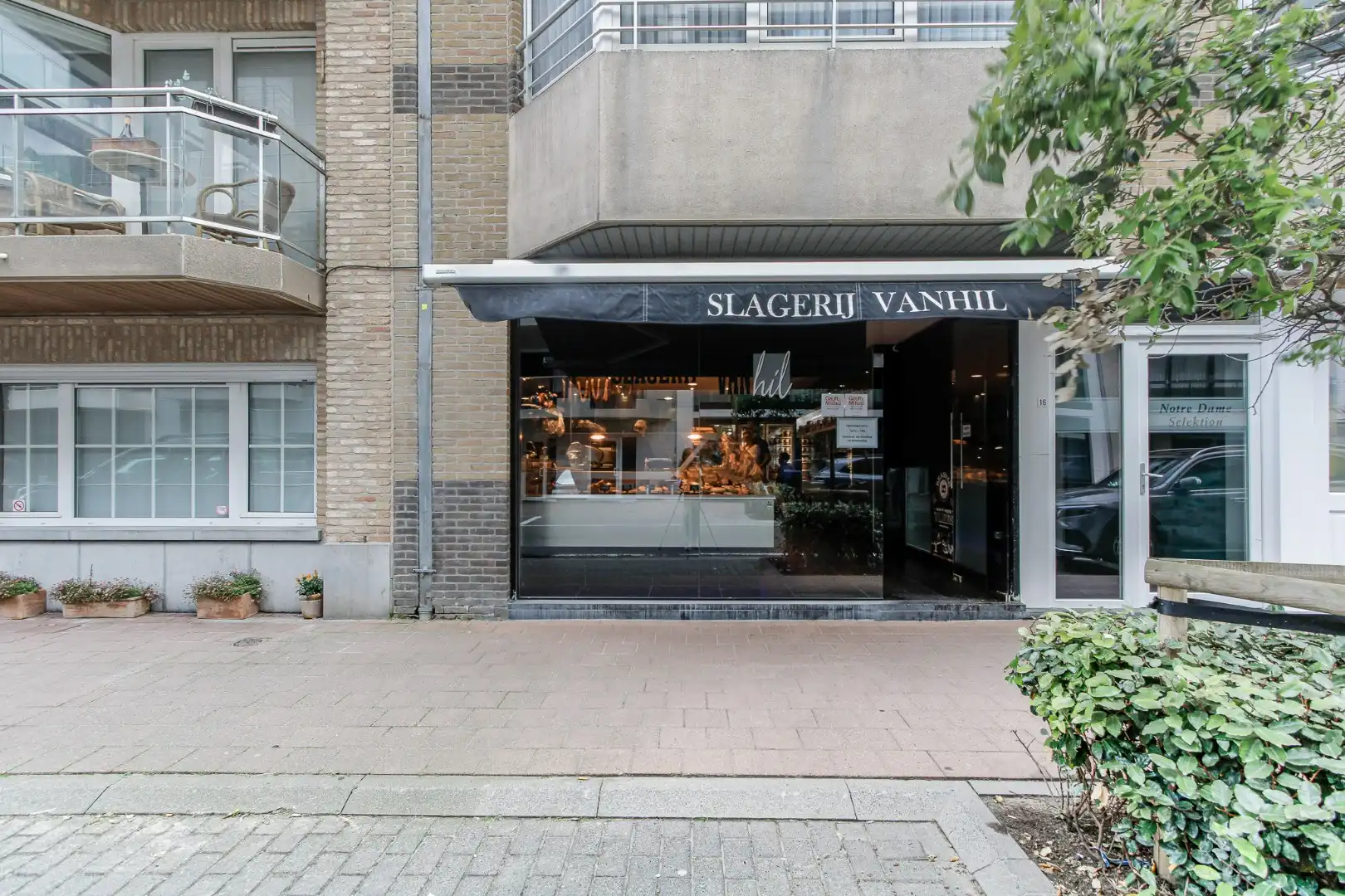 Commerciële ruimte te koop Sylvain Dupuisstraat 14 - - 8300 Knokke-Heist