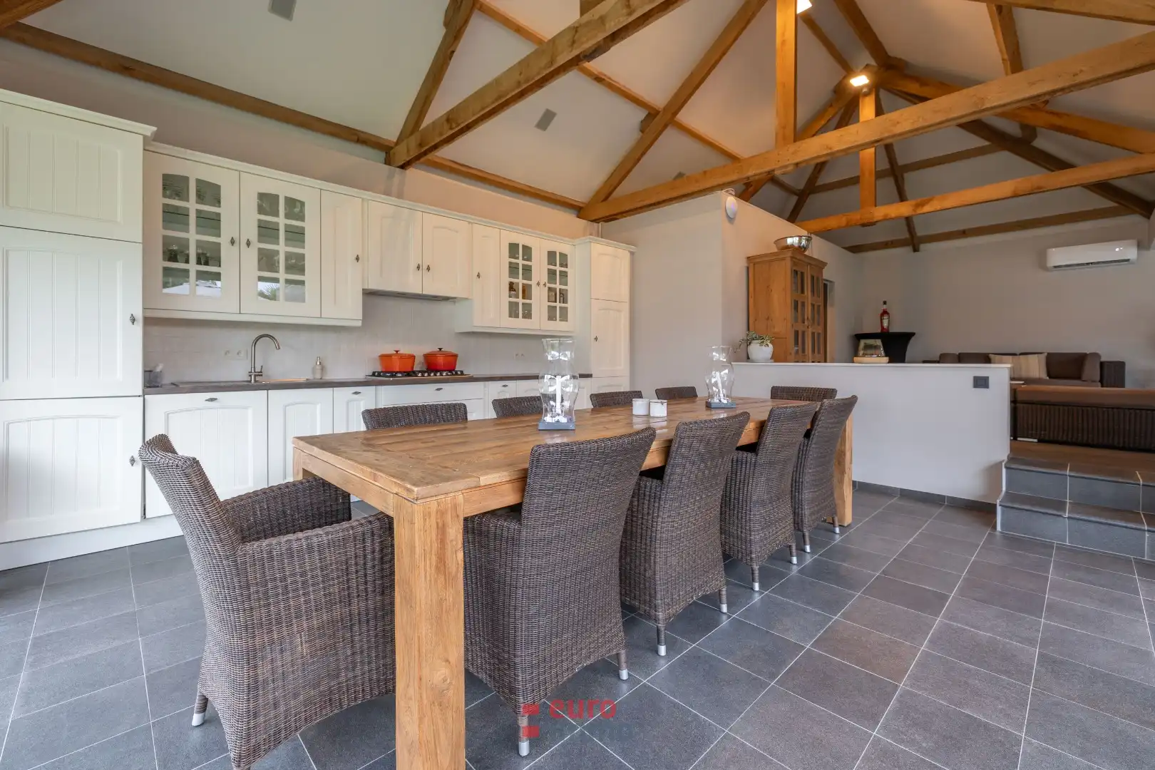 Exclusieve topvilla met binnenzwembad en zwemvijver in Sint-Idesbald! foto 31