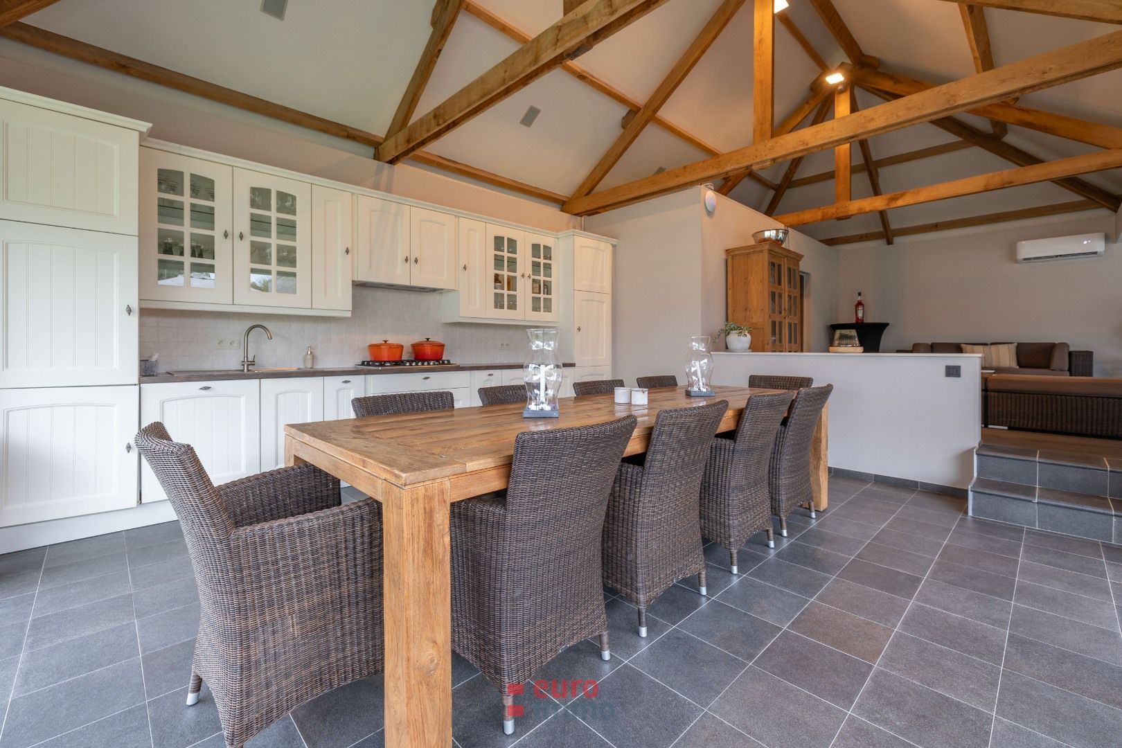 Exclusieve topvilla met binnenzwembad en zwemvijver in Sint-Idesbald! foto 31