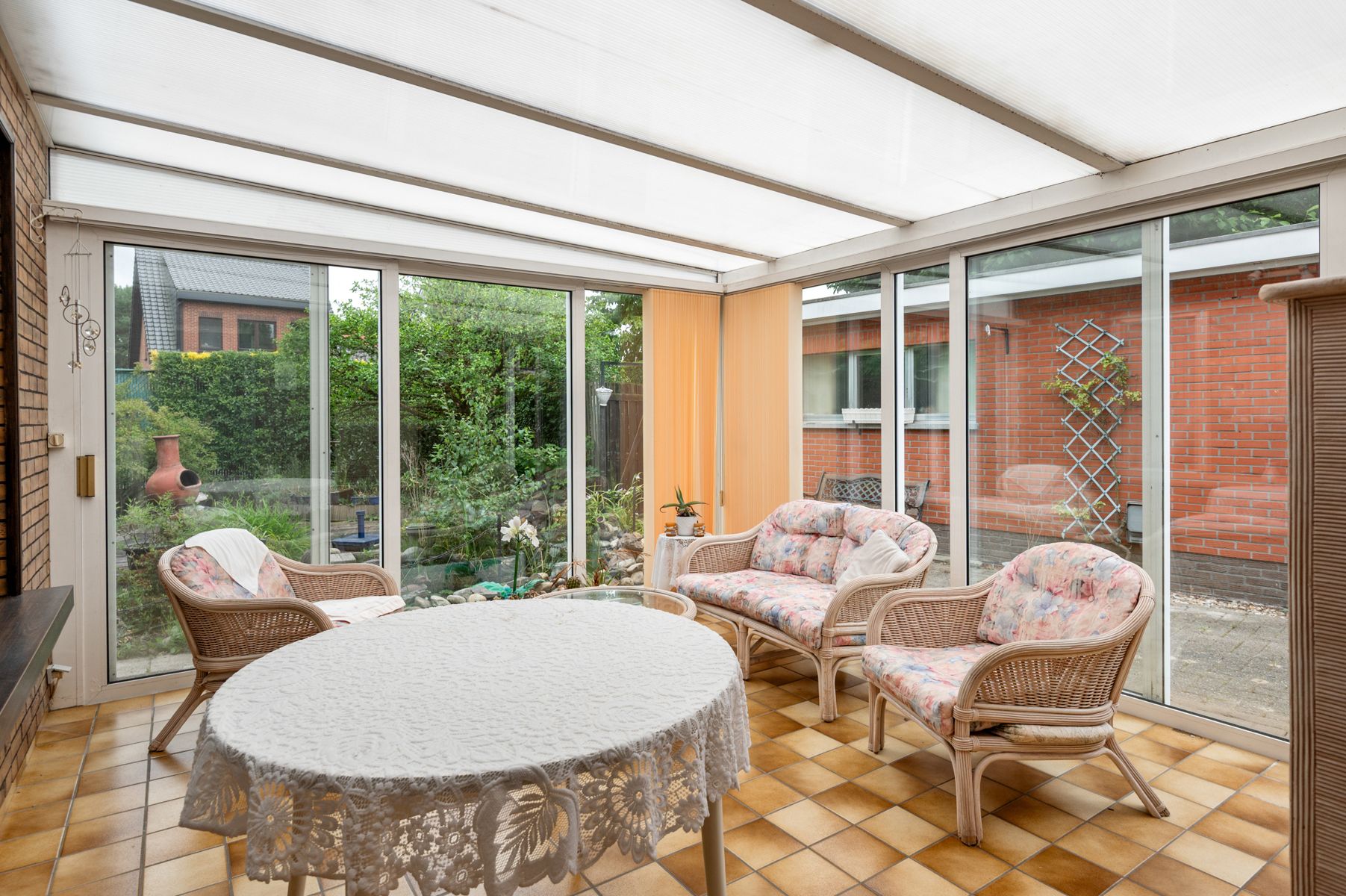 Te renoveren woning met garage vlakbij het centrum. foto 19