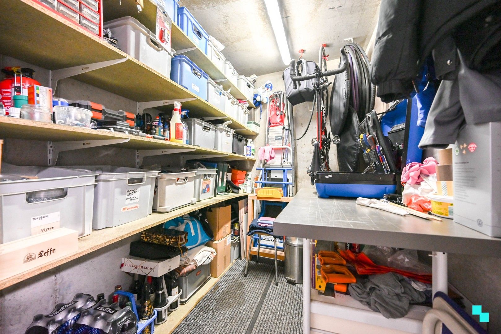 Riant, instapklaar appartement te Kortrijk foto 28