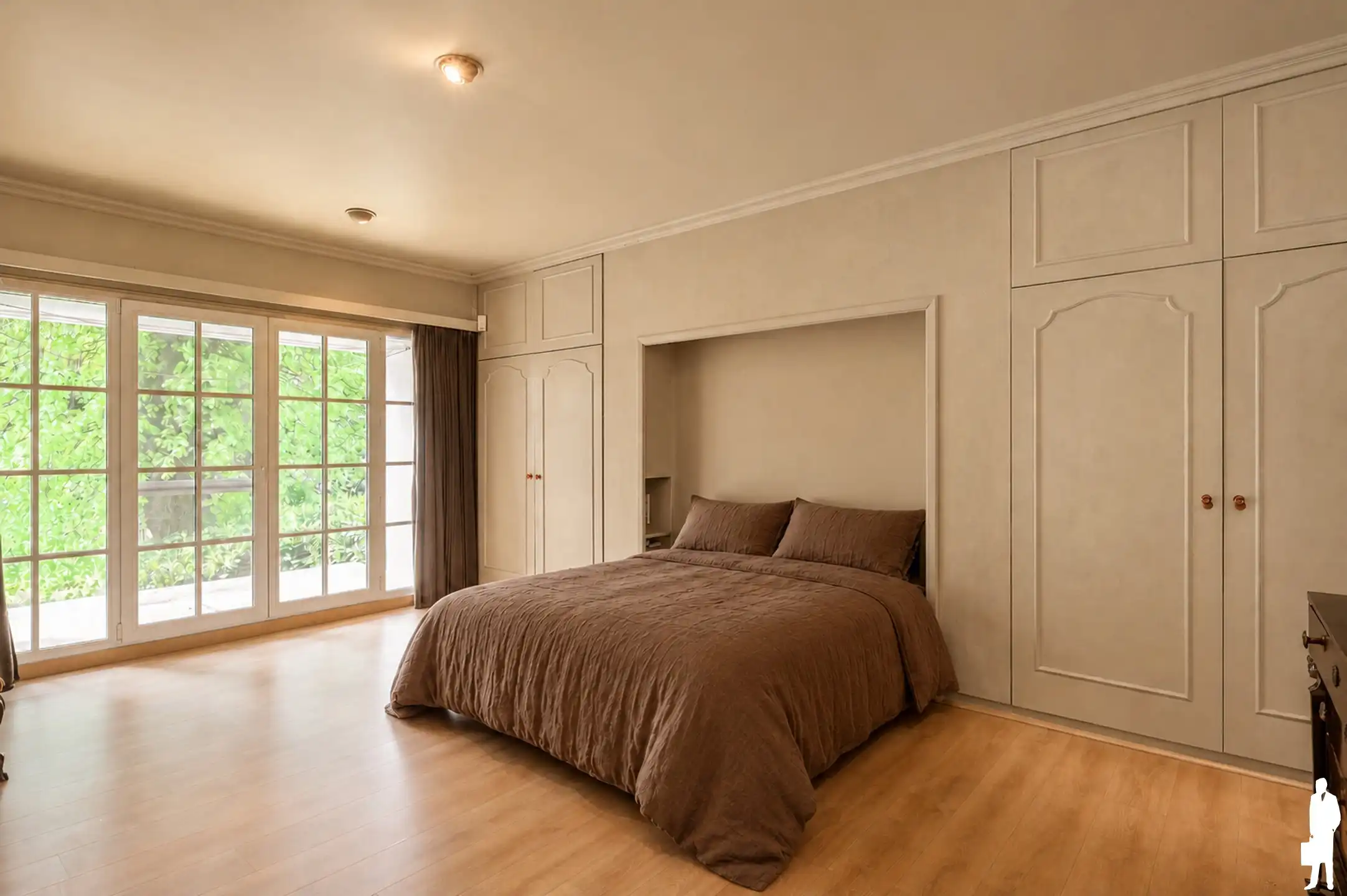 Gelegen op de grens met Brasschaat te Ekeren donk , bevindt zich dit uniek landhuis foto 11