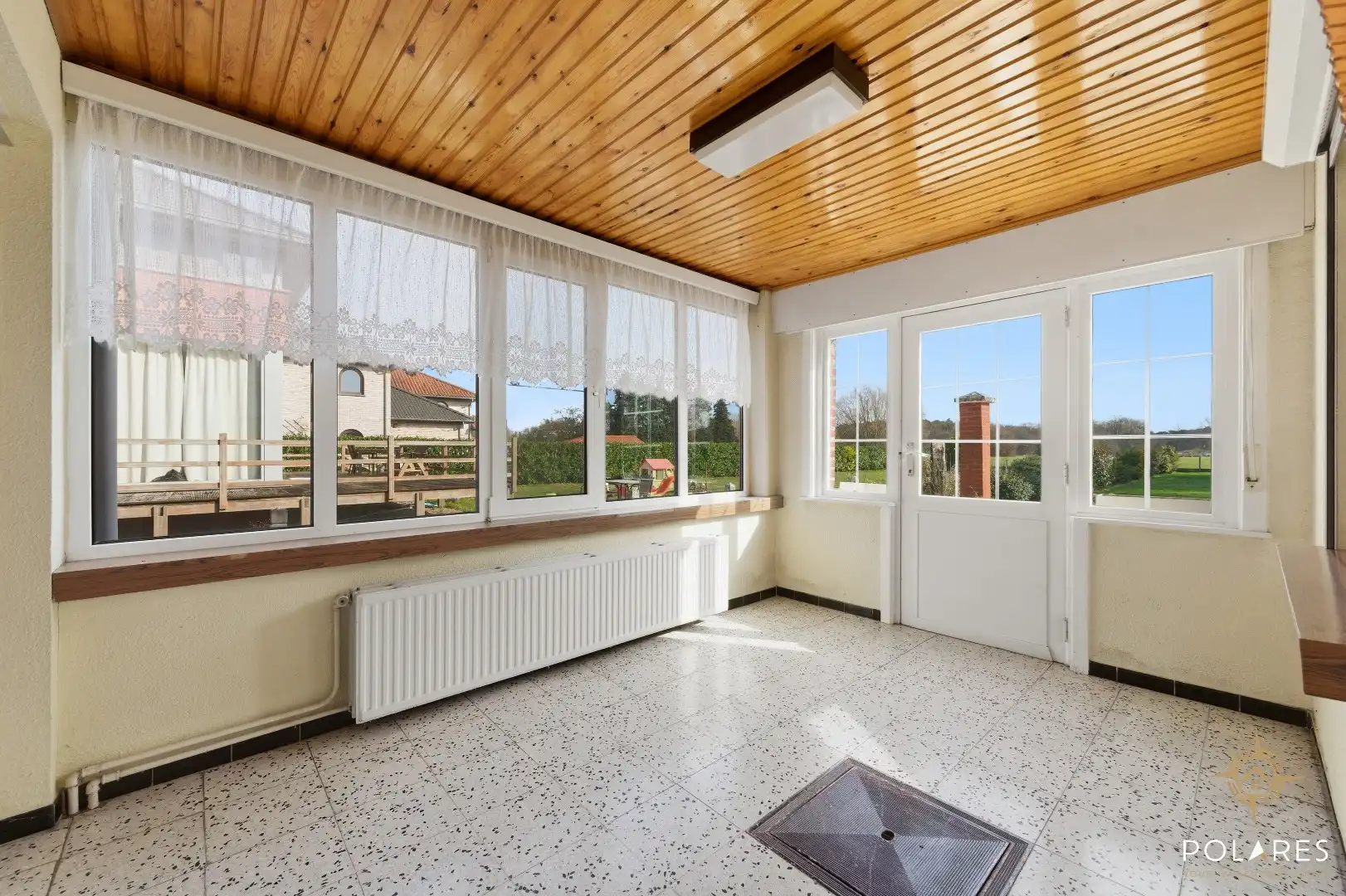 Karaktervolle vrijstaande woning tegenover het bos!  foto 12