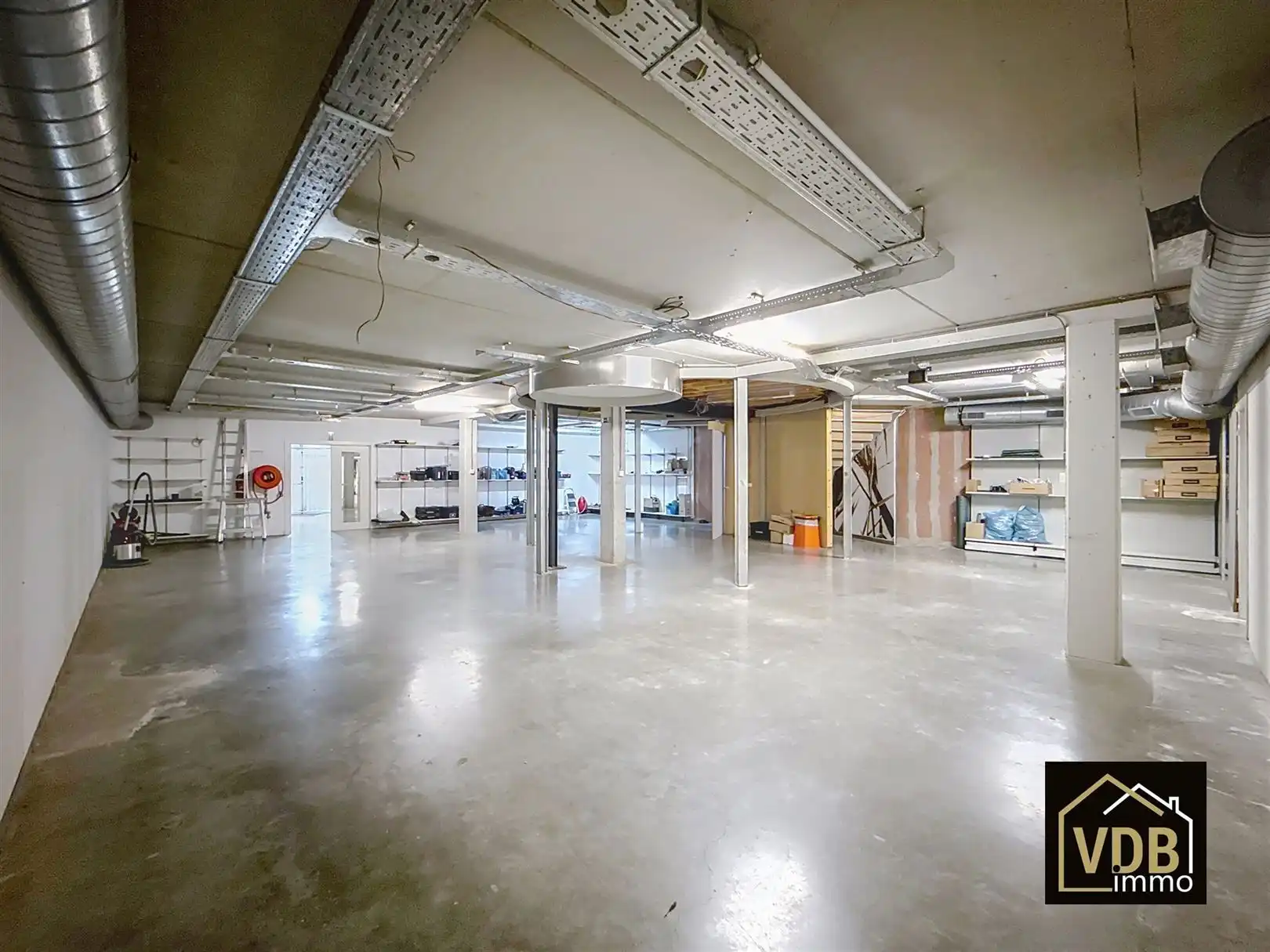 Commercieel pand op TOP locatie foto 56