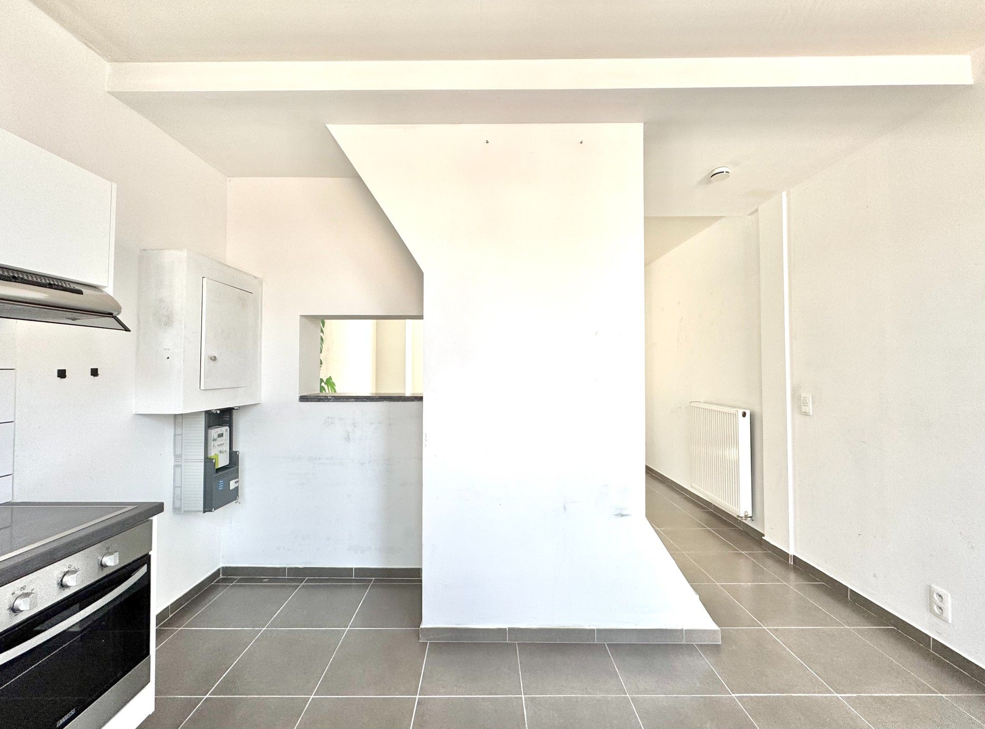 GERENOVEERDE GEZELLIGE WONING MET 3 KAMERS & TUIN foto 11