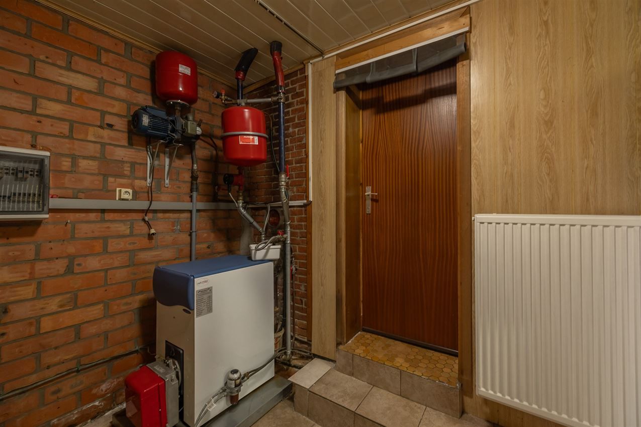 Charmante woning OB op 8are74 met loods foto 33