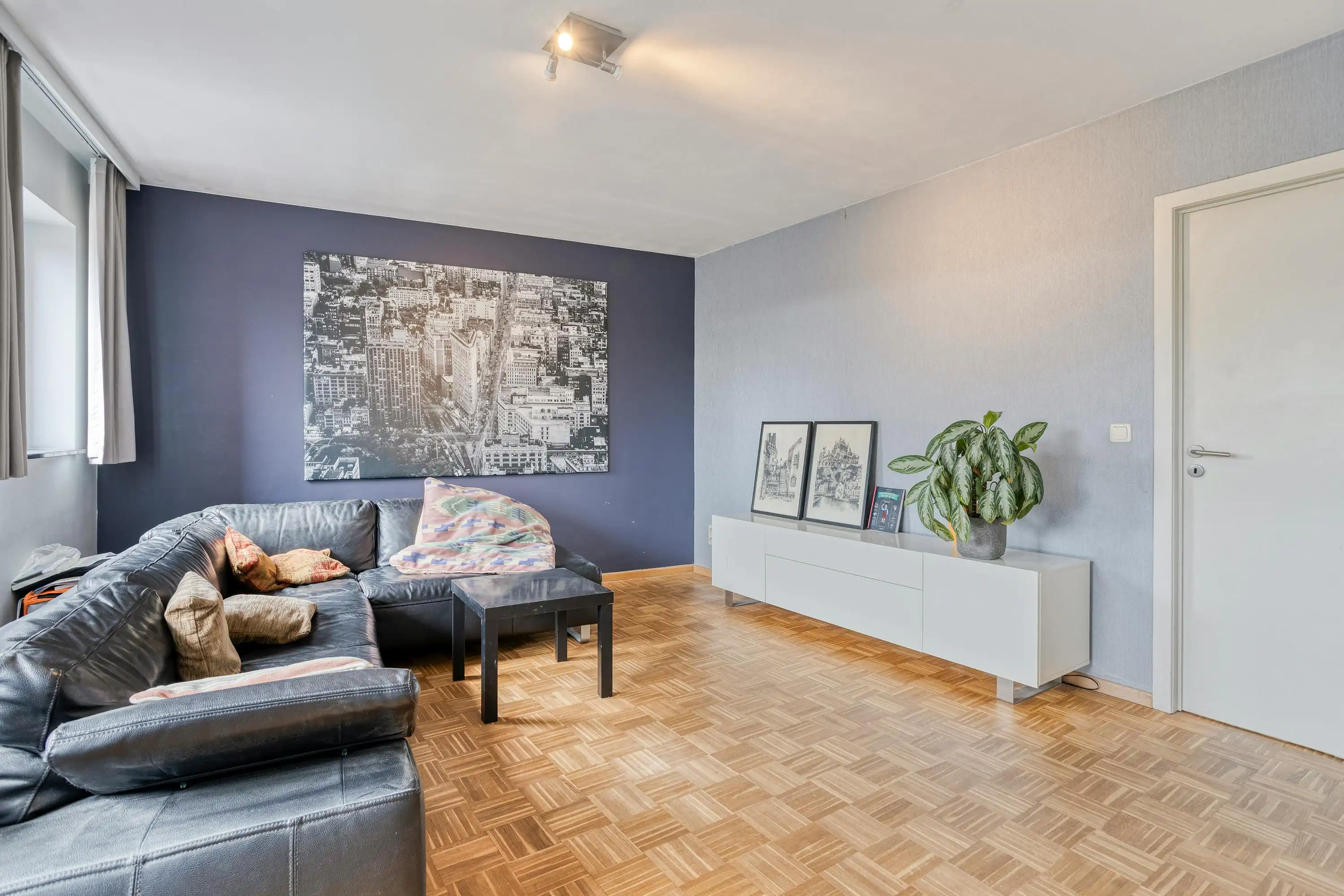 Lichtrijk appartement te koop met terras te Gent foto 3