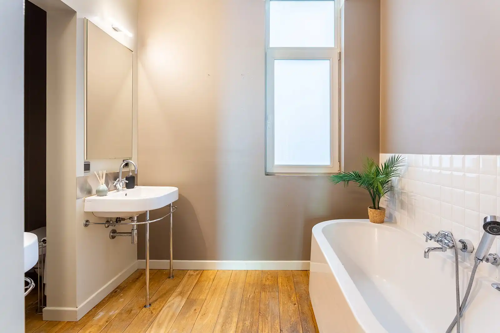 Royaal charme appartement van 195m² met 3 slk en 3 badk + P foto 33