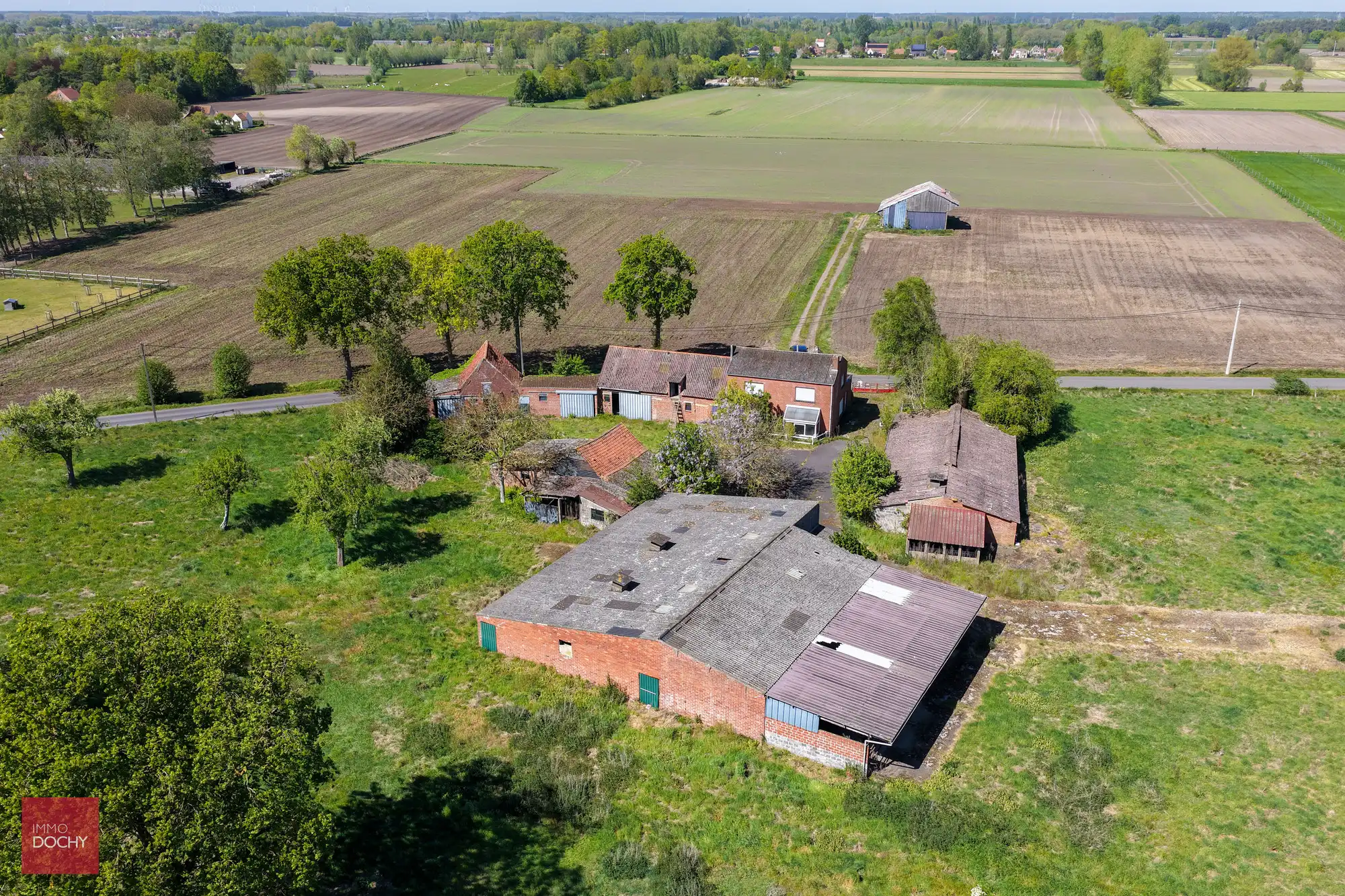 Zeer rustig gelegen oude hoeve met bouwvergunning voor nieuw landhuis foto 3