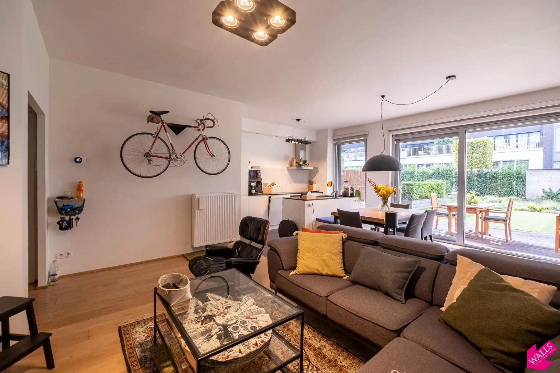 Prachtig nieuwbouw appartement met terras op 't Zuid foto 4