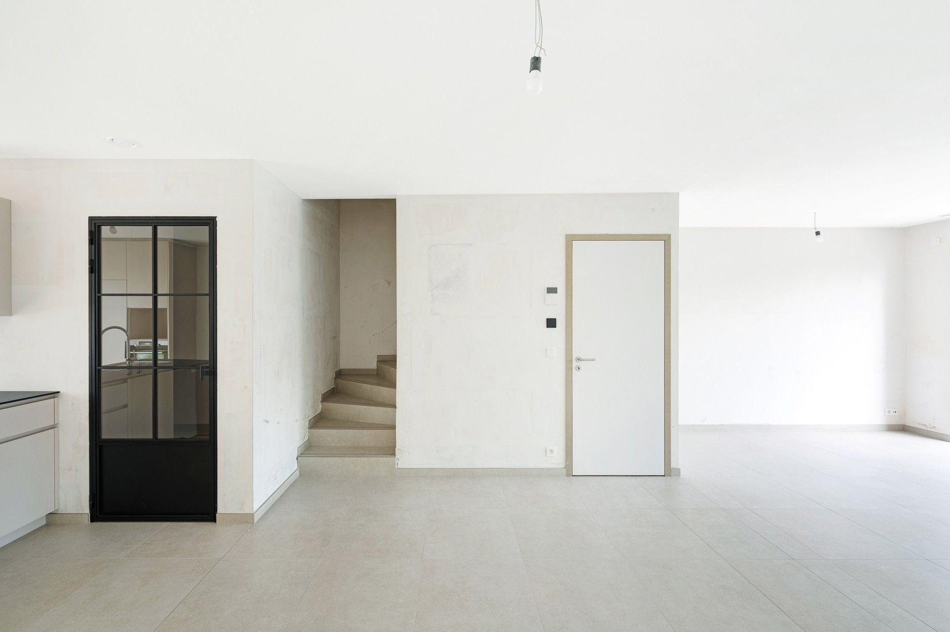 Ongemeubeld: moderne geothermische en energiezuinige woning te Knokke foto 16