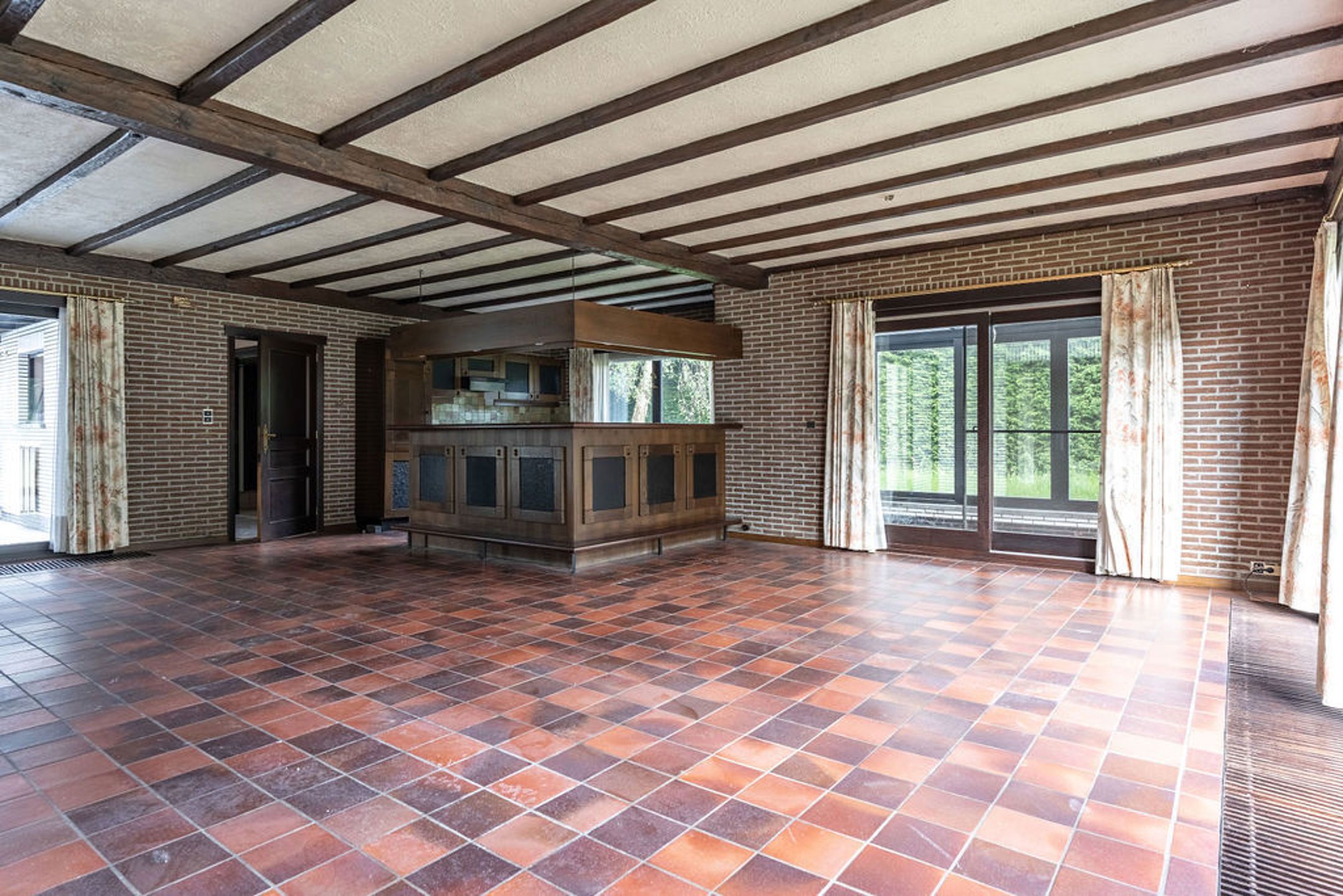 Te renoveren laagbouwwoning op 1.136m² perceel Oud-Turnhout. foto 8