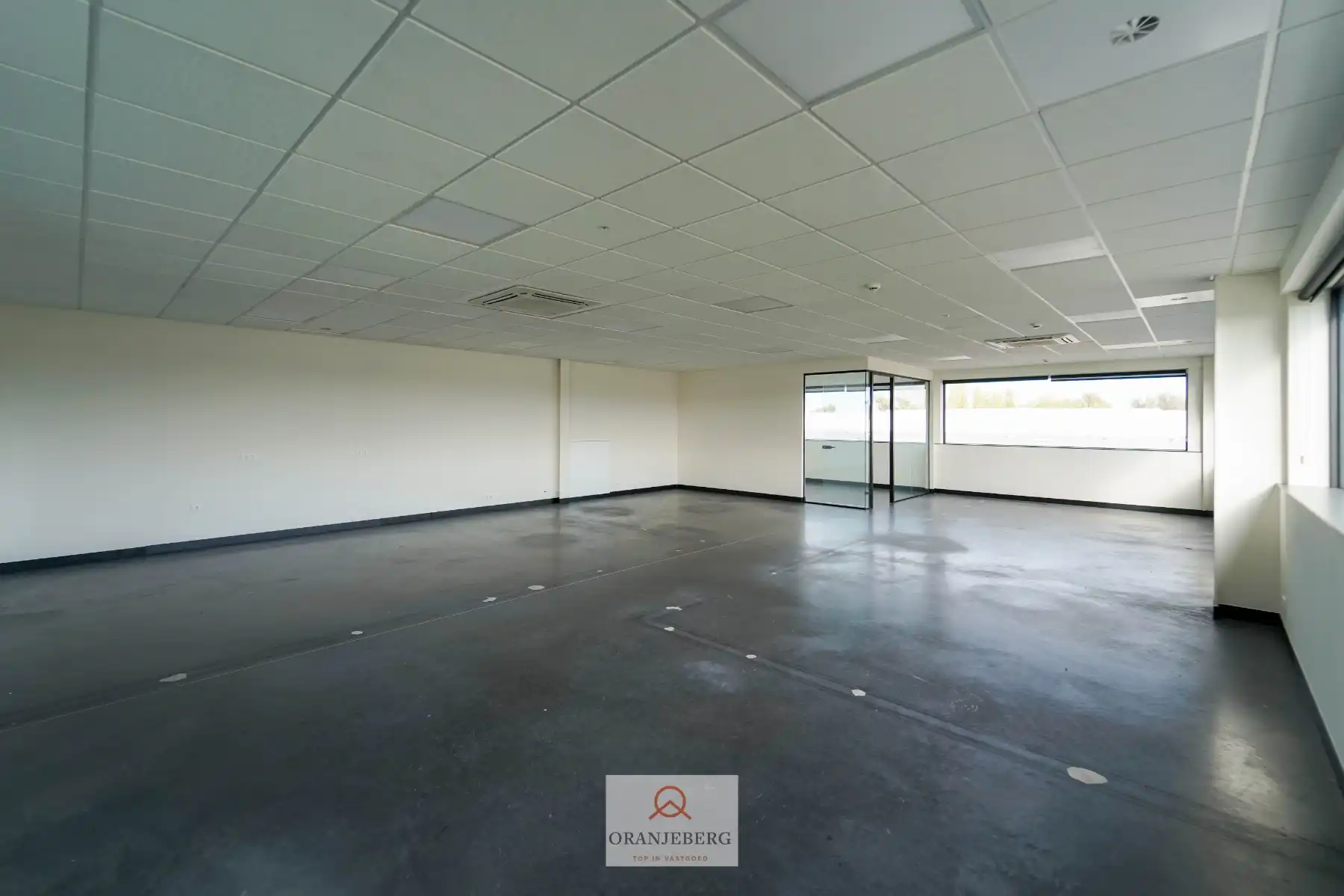 4 ruime en moderne kantoorruimtes te HUUR in EVERGEM foto 21