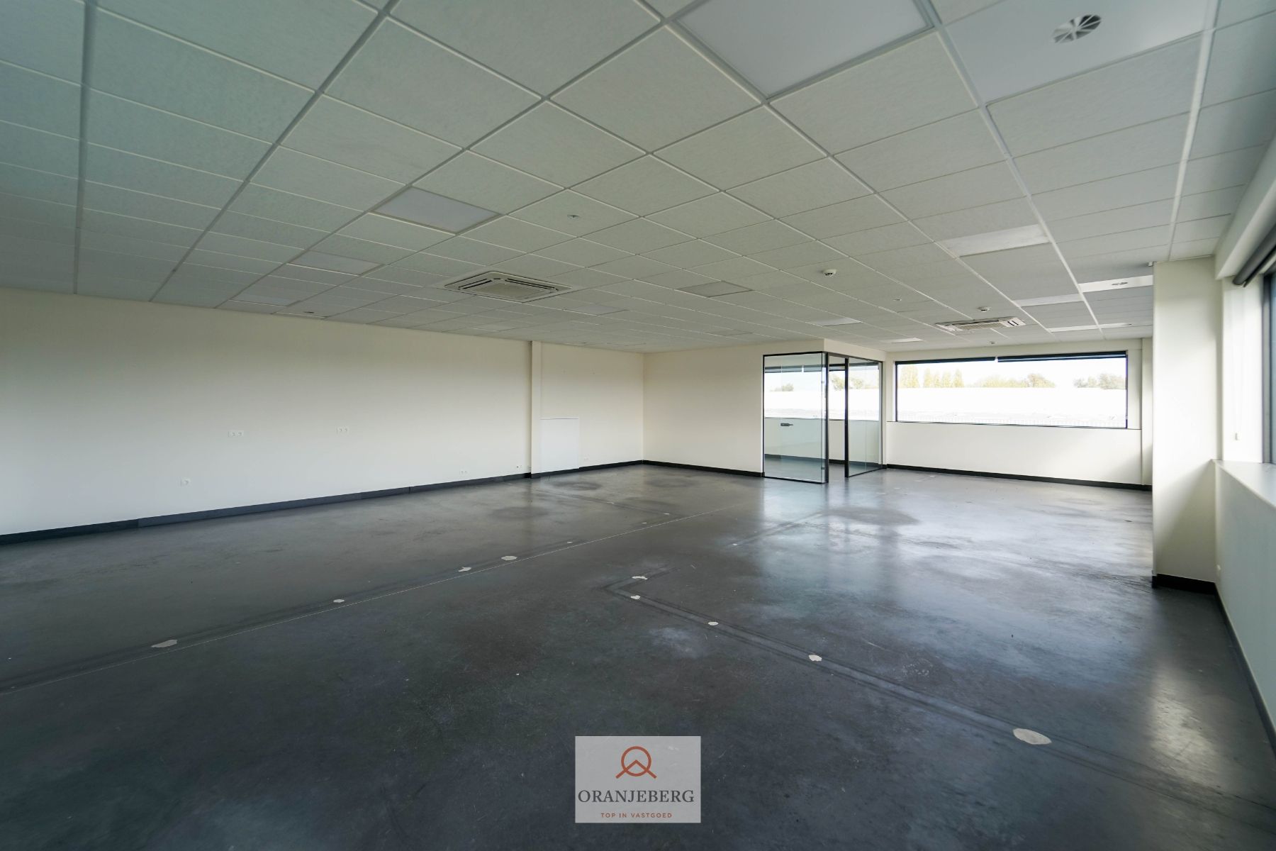 4 ruime en moderne kantoorruimtes te HUUR in EVERGEM foto 21