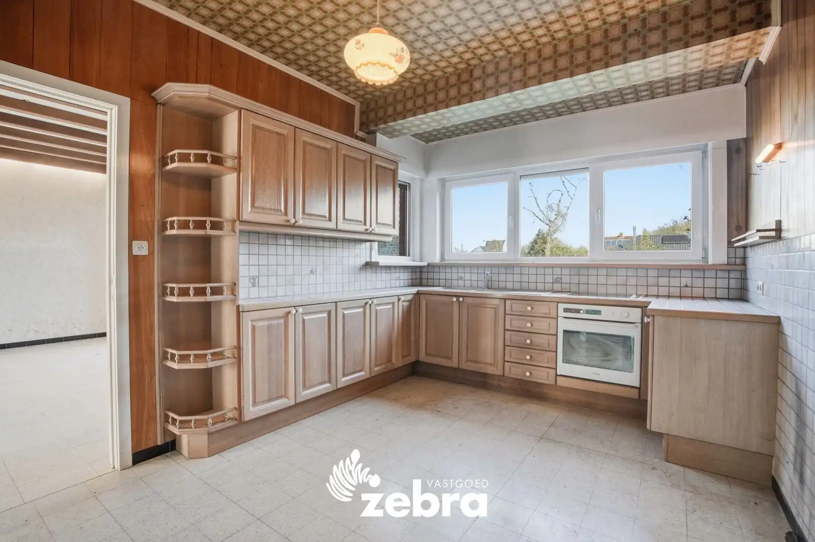 Gesloten bebouwing met 4 slaapkamers op een boogscheut van centrum Brugge! foto 9