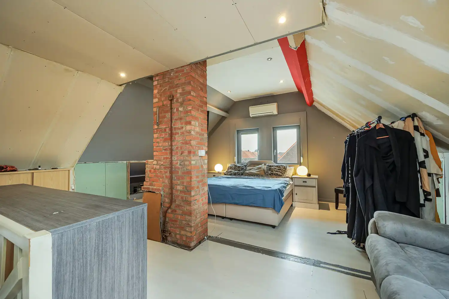Ruime gezinswoning met 3 slk, tuin, garage en hobbykamer foto 20