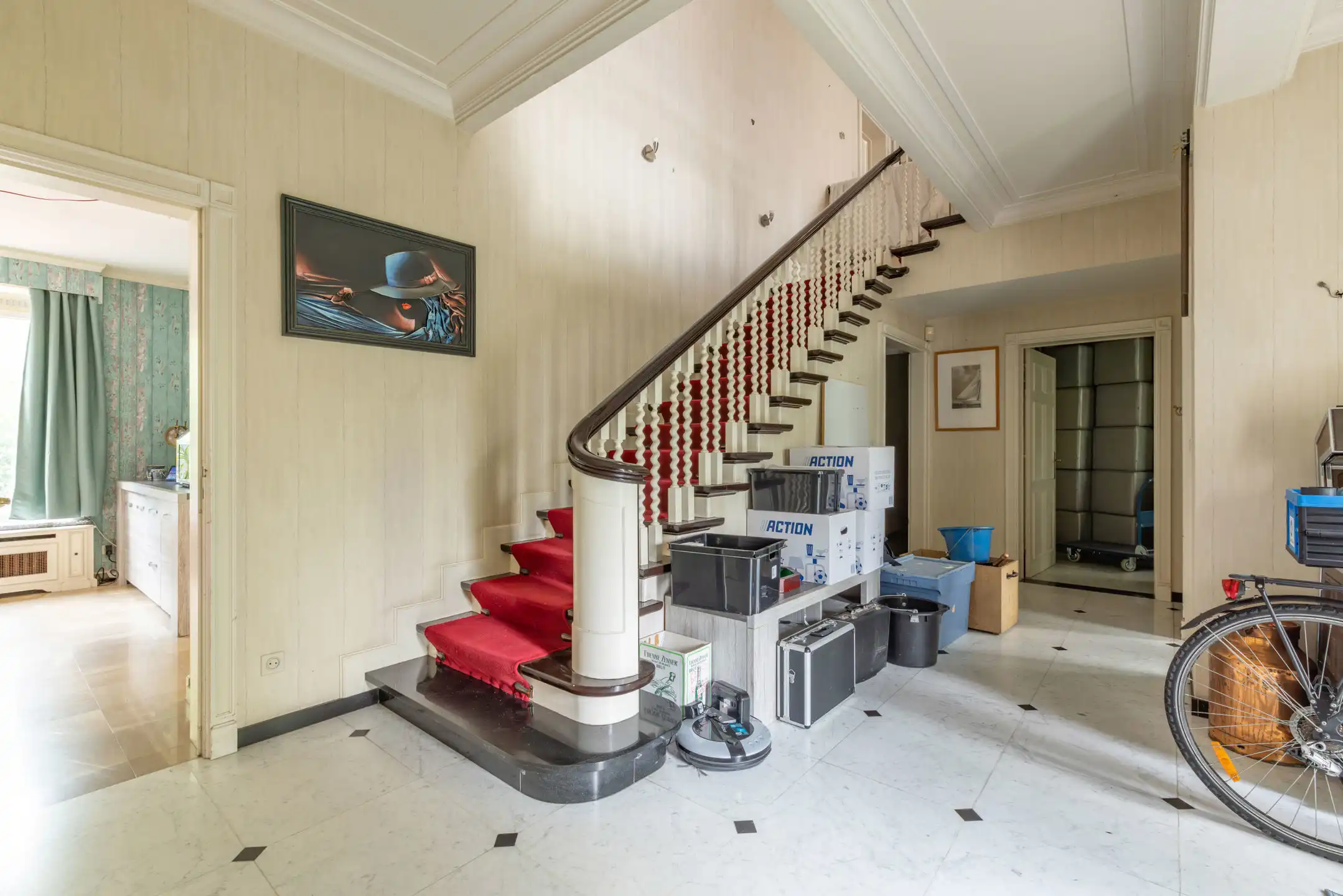 Riante te renoveren villa met grote tuin in centrum Rumbeke foto 12