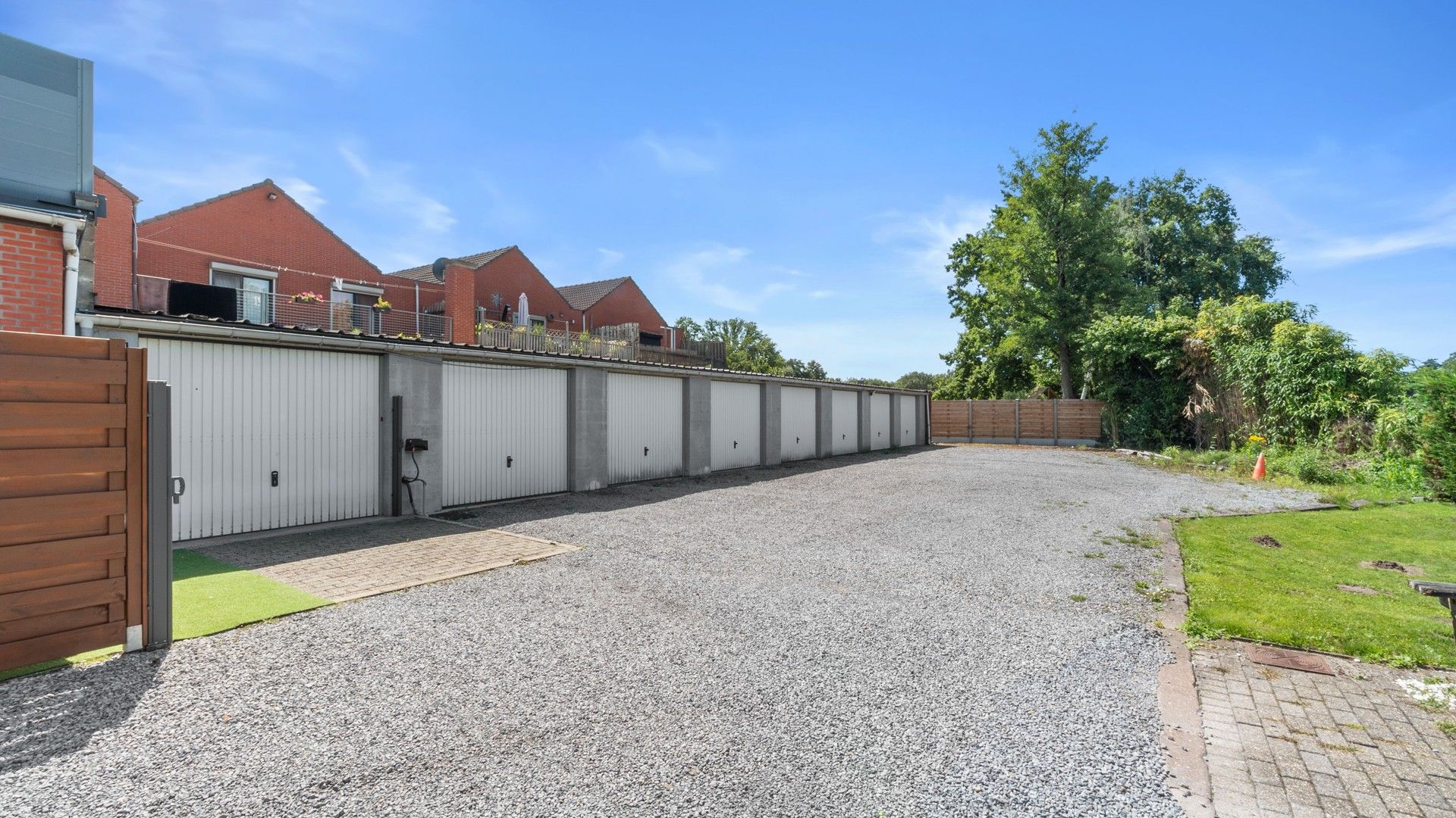 Bemeubeld app. met 2 slpkrs en riant terras van 70 m² foto 22