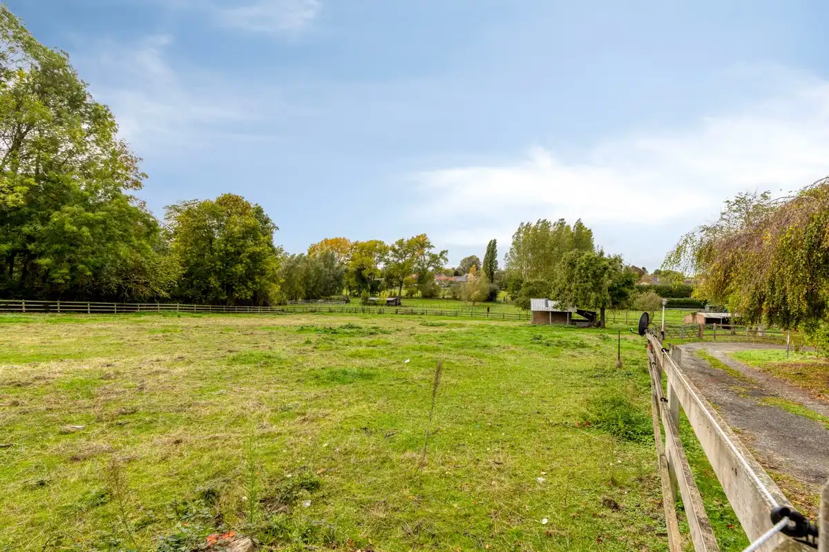 Bouwgrond met te slopen woning (6% BTW mogelijk)! foto 3