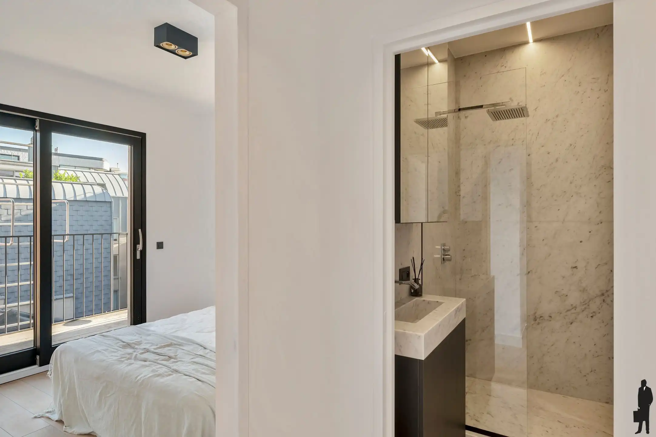 Uniek duplex-penthouse met indrukwekkend terras, gelegen op een absolute toplocatie op ’t Eilandje foto 15