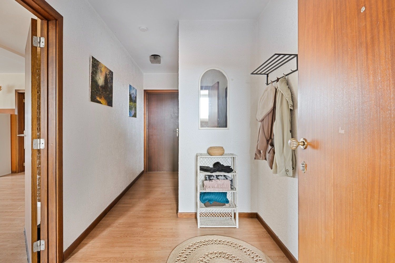Instapklaar en ruim appartement met drie slaapkamers op een strategische locatie in Lanaken foto 4