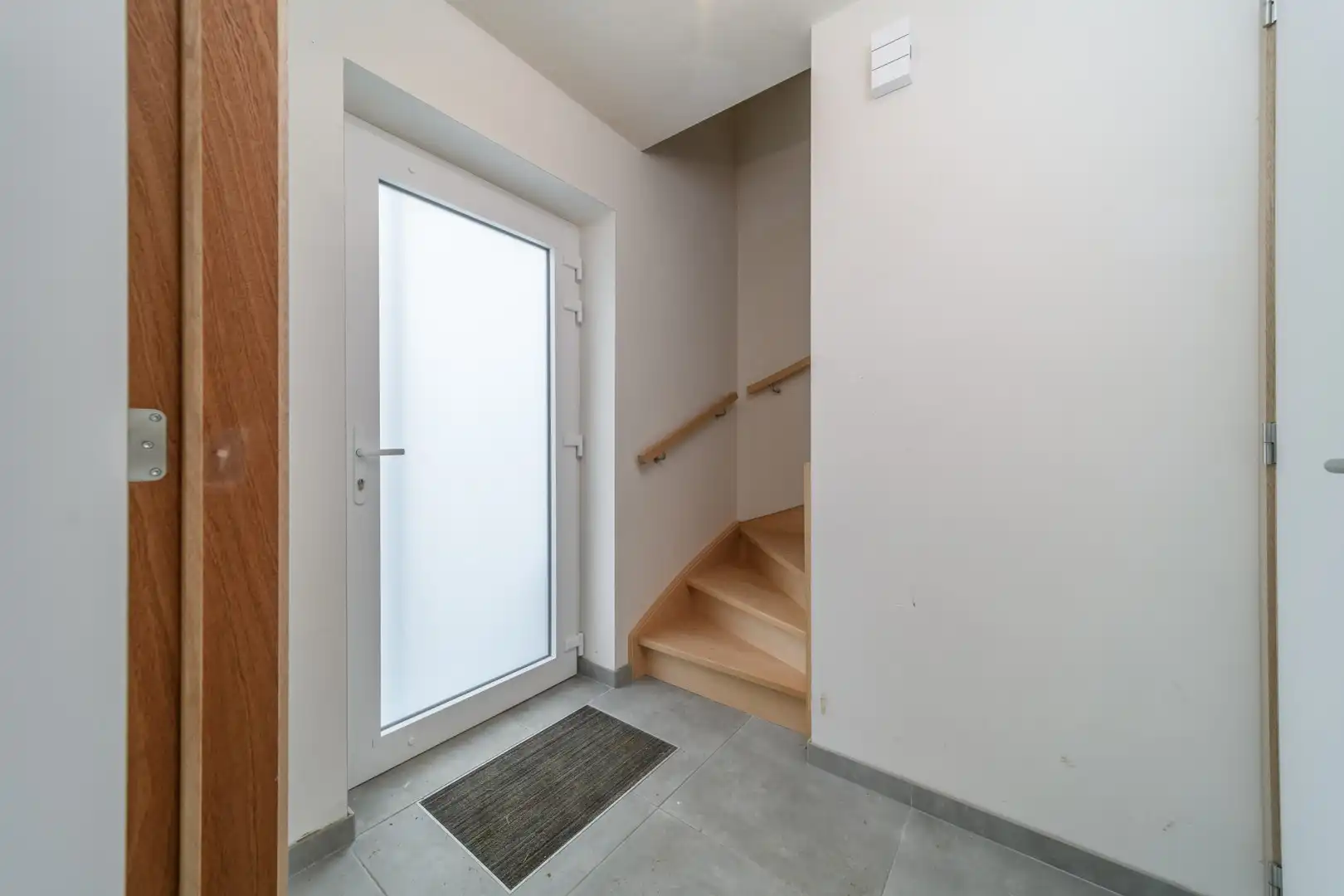 Gesloten nieuwbouwwoning nabij het dorpscentrum Haaltert foto 8