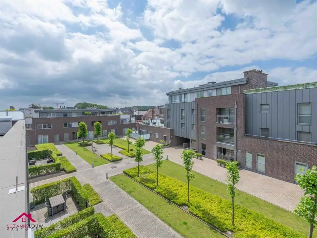 Instapklaar penthouse met terras aan voor- en achterzijde foto 2