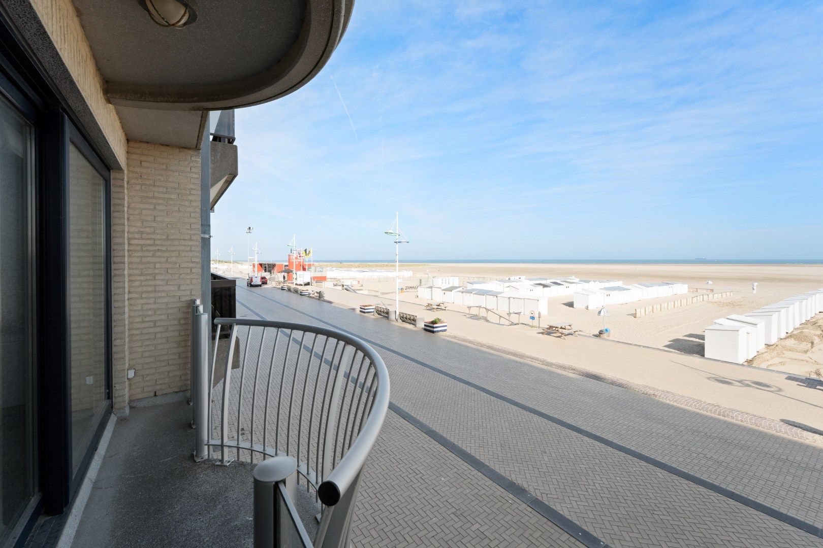 stijlvol gerenoveerd appartement met 2 slaapkamer foto 14