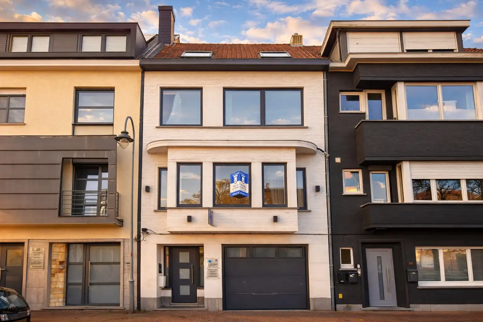 Groot appartement in het centrum van Heist foto {{pictureIndex}}