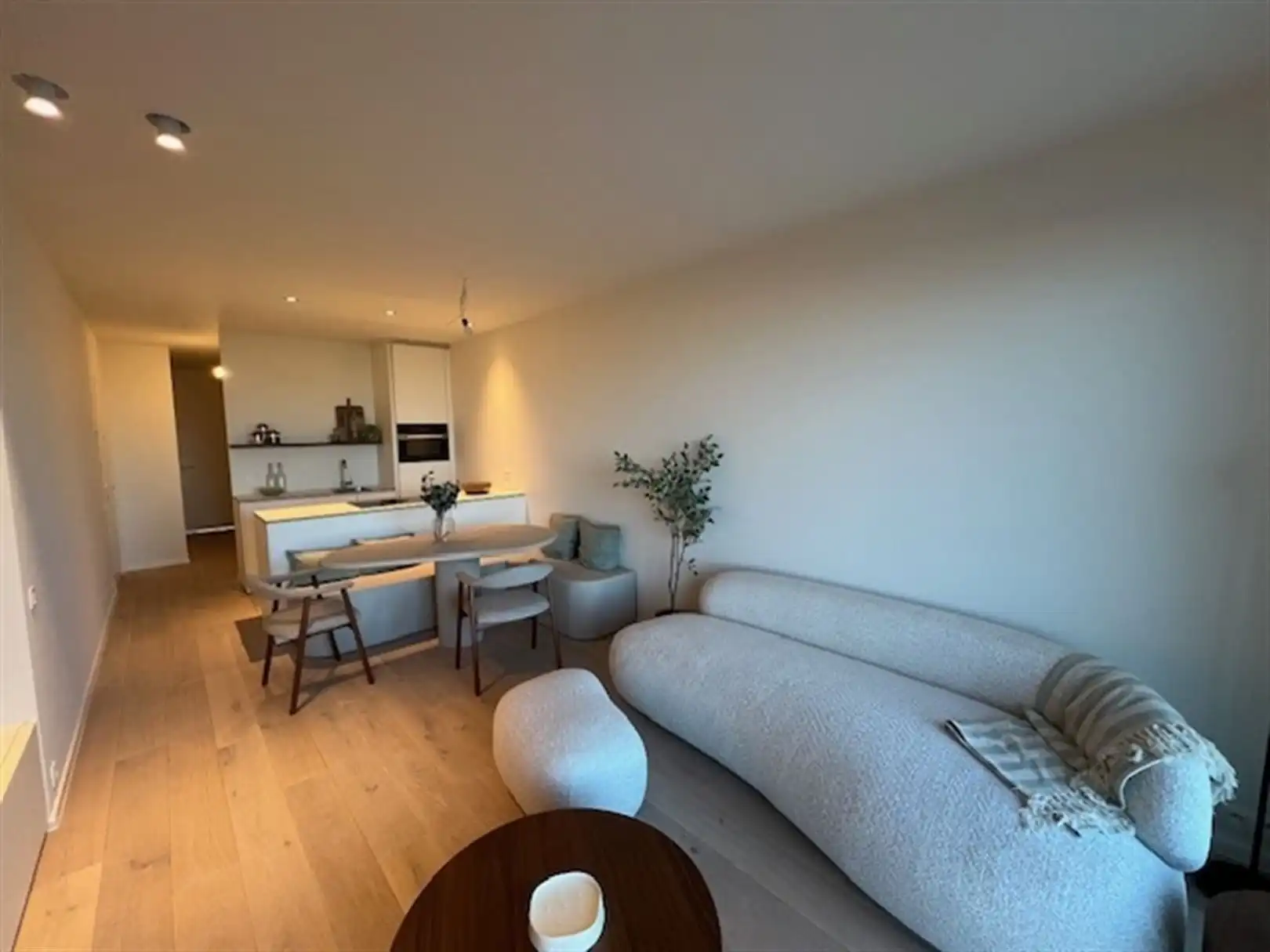 Mooi gelijkvloers appartement met 1 slaapkamer, terras vooraan, terras achteraan foto 13