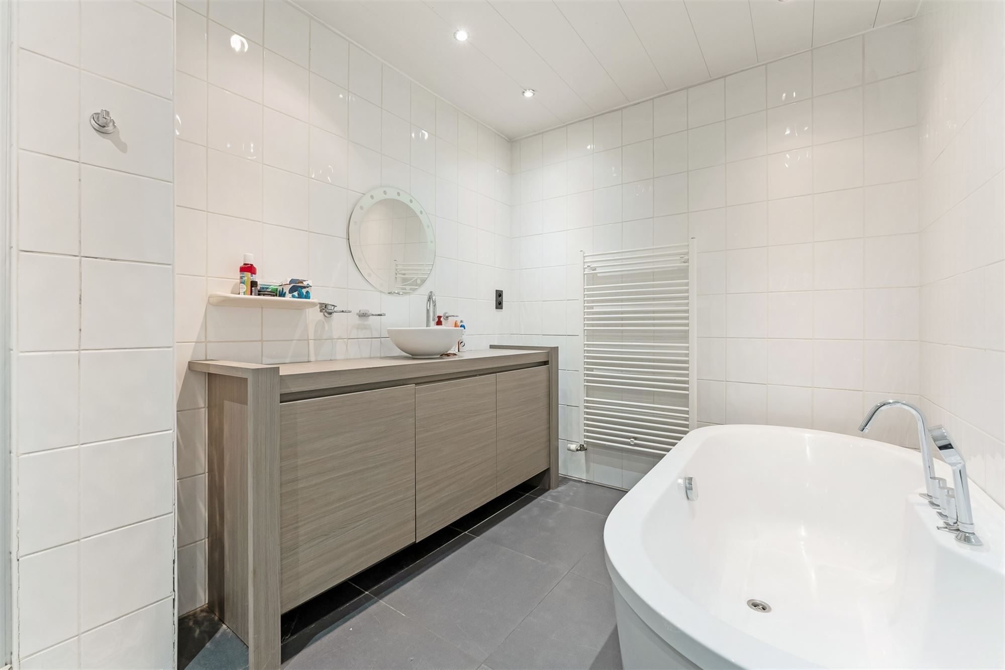 OPBRENGSTEIGENDOM BESTAANDE UIT 3 APPARTEMENTEN EN EEN STUDIO GELEGEN TE TESSENDERLO foto 26