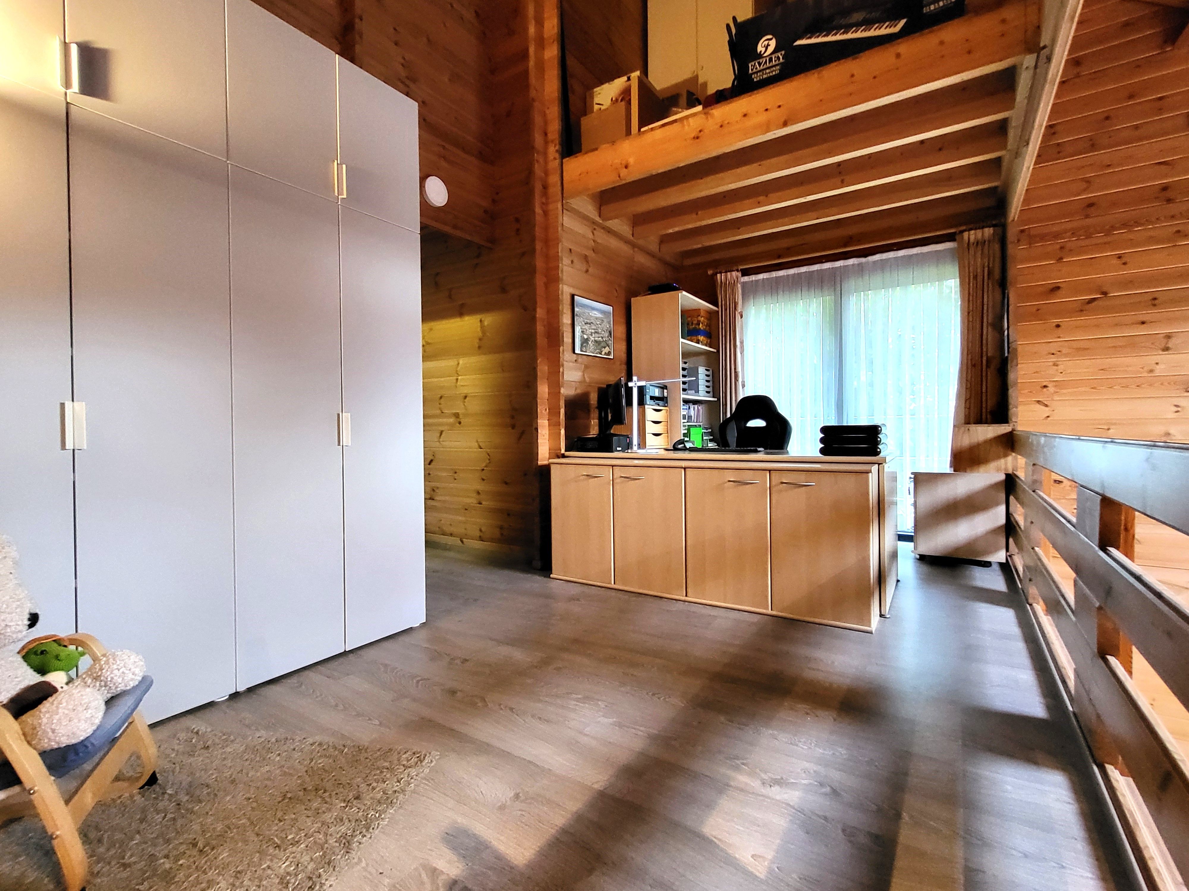 Charmante instapklare woning op 976m² met 3 slaapkamers, leefveranda en mooie grote tuin!  foto 17