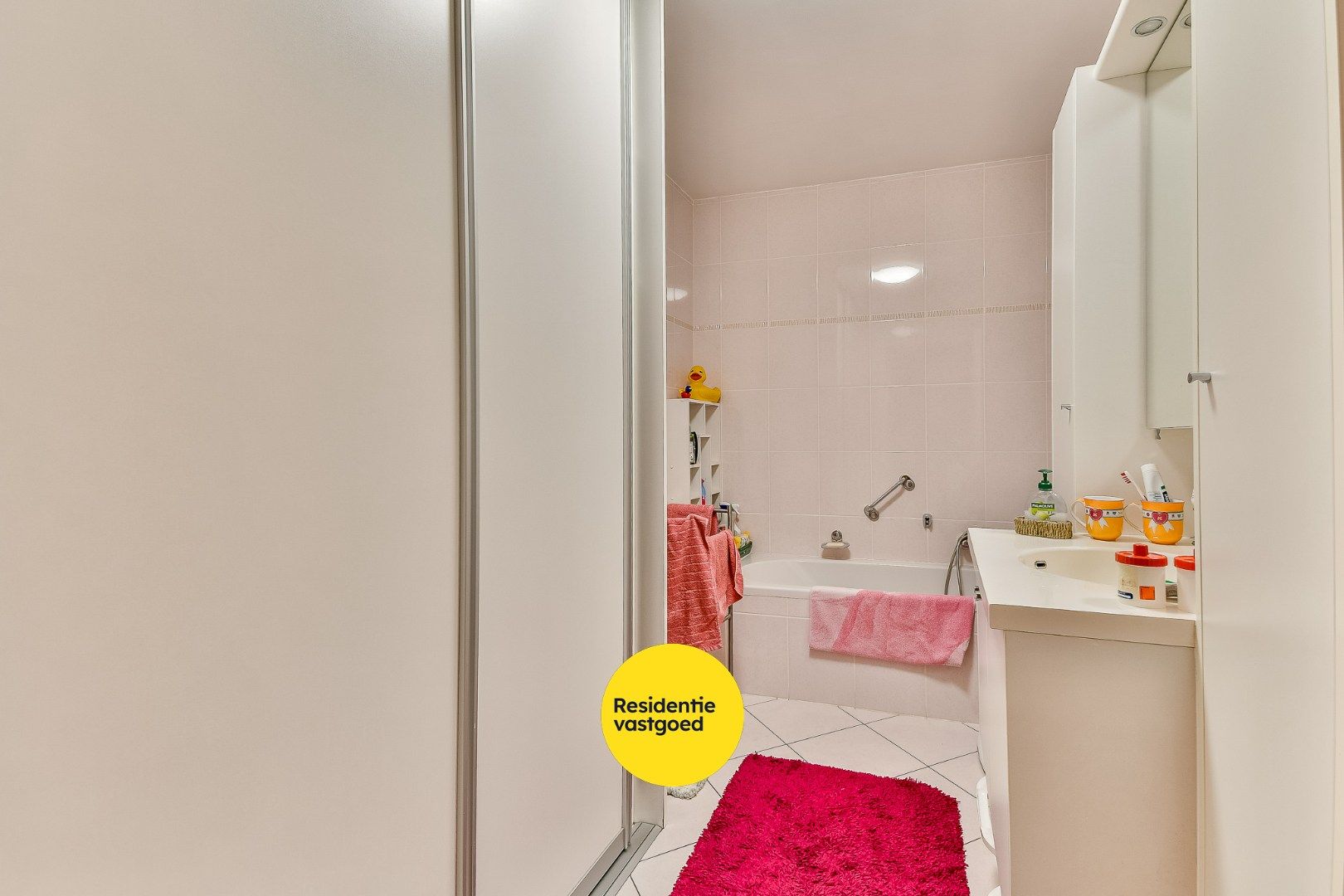 Lichtrijk tweeslaapkamer appartement in Oostende  foto 11