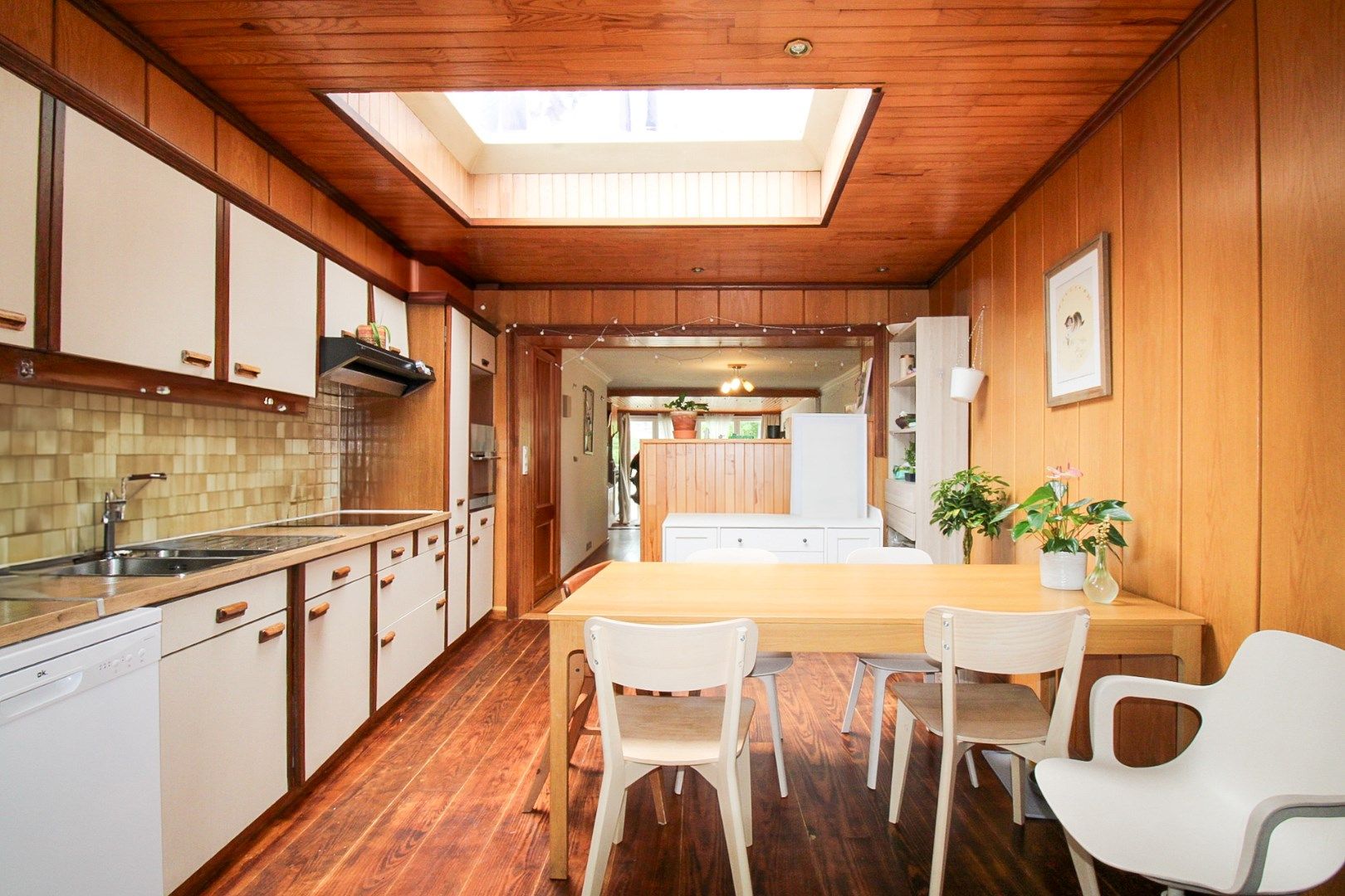 Veelzijdig handelshuis met woonst en luxueuze B&B op toplocatie aan de Markt van Temse! foto 30