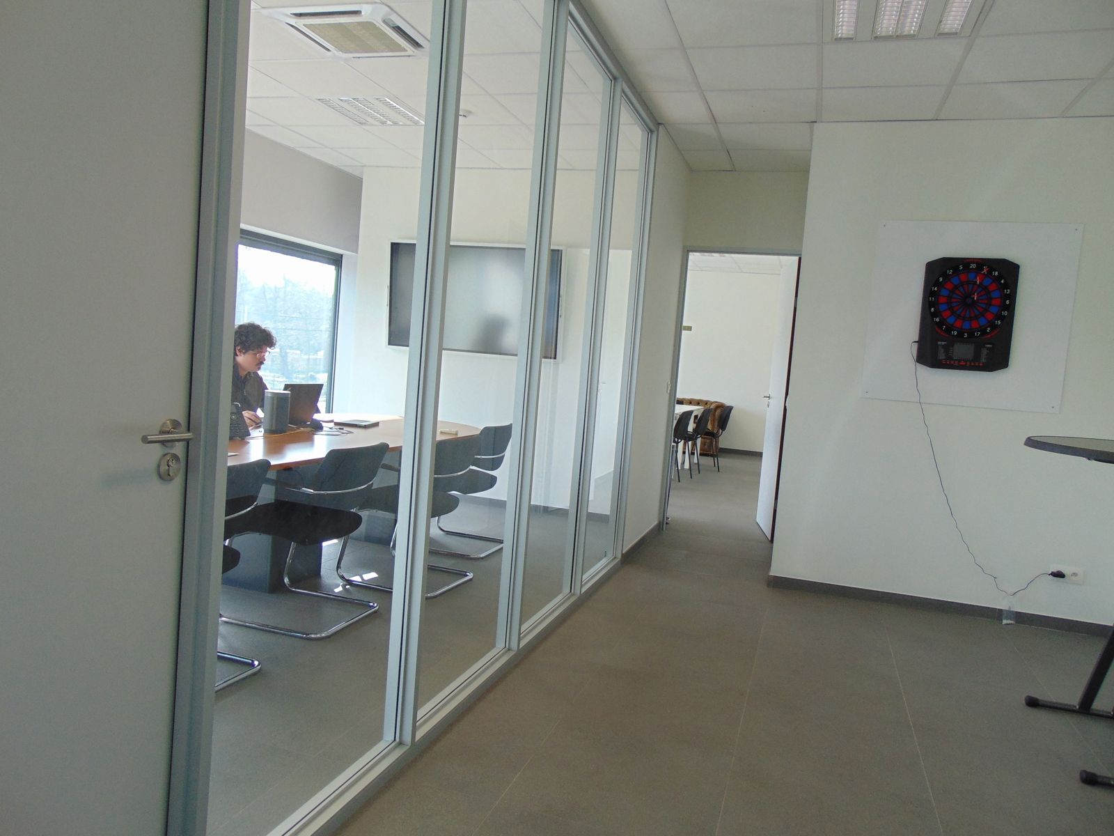 Ruime, moderne kantoorruimte 226 m² met parkeergelegenheid foto 10