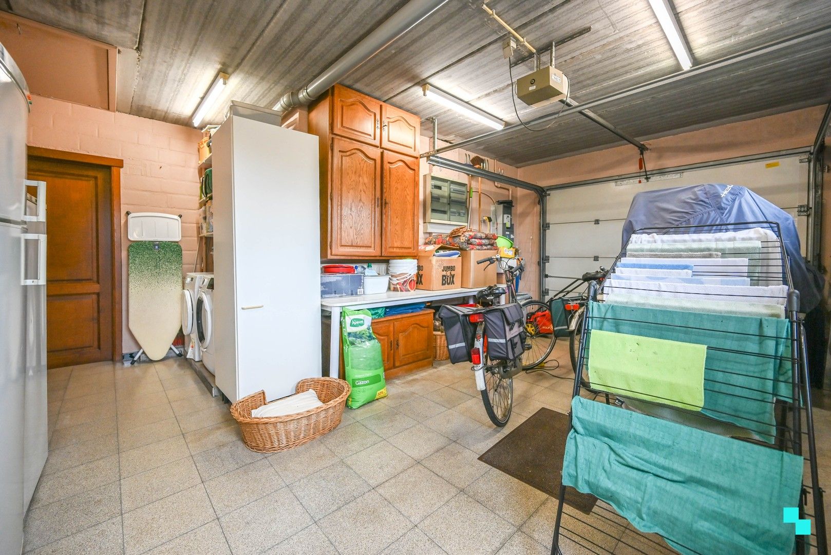 Rustig gelegen eengezinswoning nabij centrum Oostrozebeke foto 27