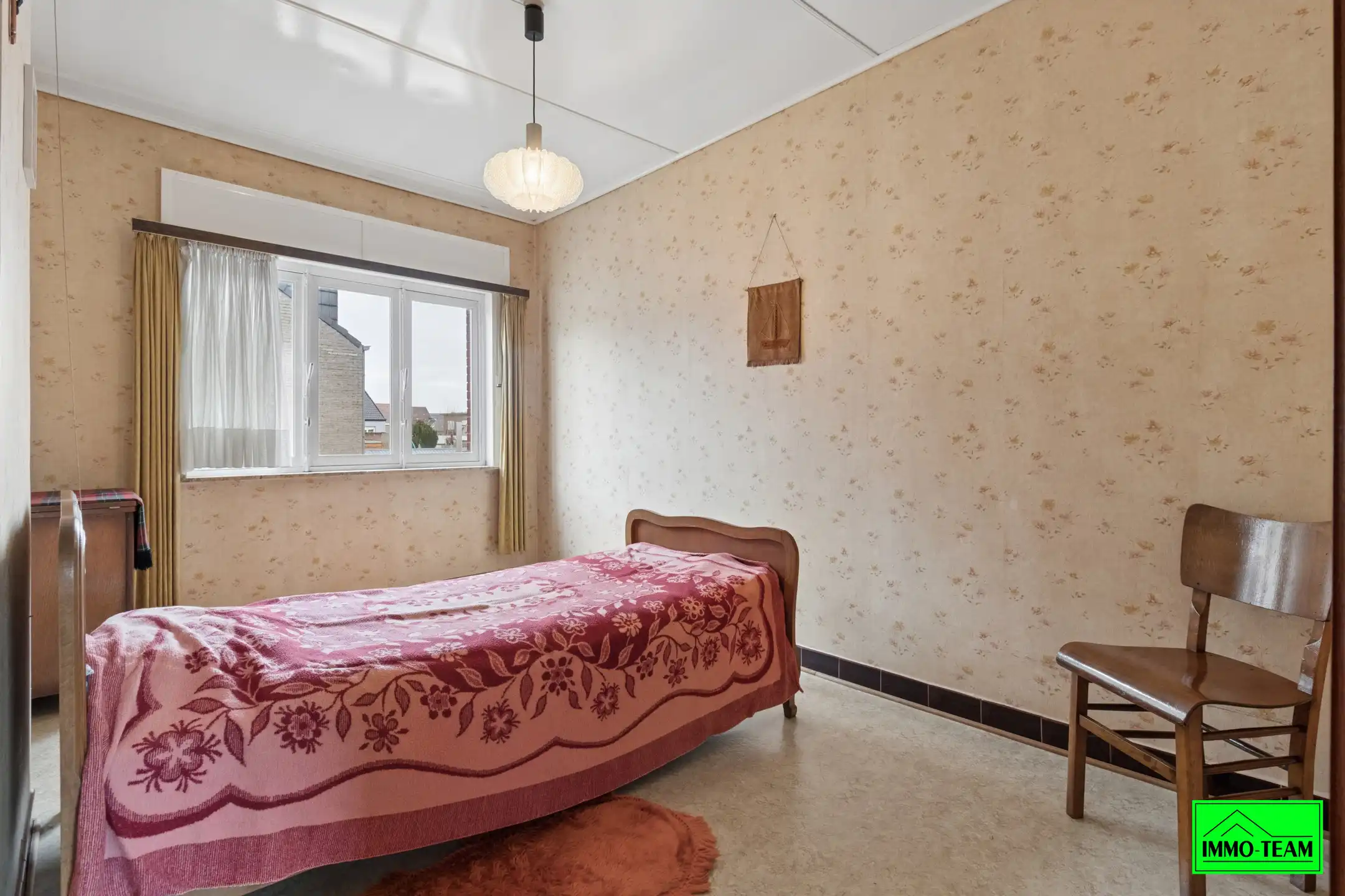 Te renoveren 2-gevelwoning met tuin  foto 17