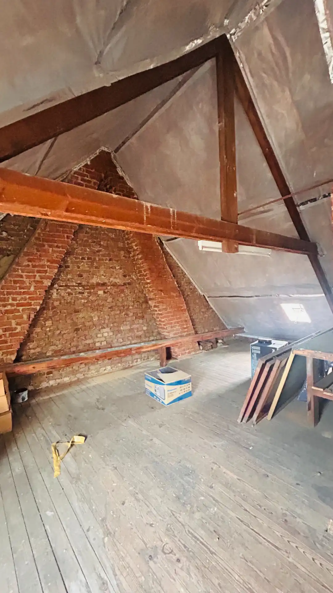 Verzorgde rijwoning in rustige buurt met 2 ruime slaapkamers en gezellige tuin foto 12