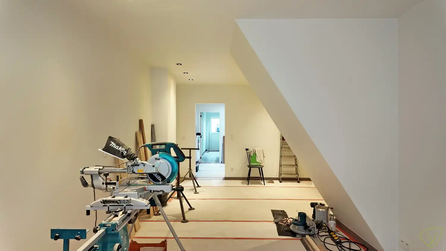 Instapklare en energiezuinige woning met stadstuin en garage te huur in Eeklo foto 4