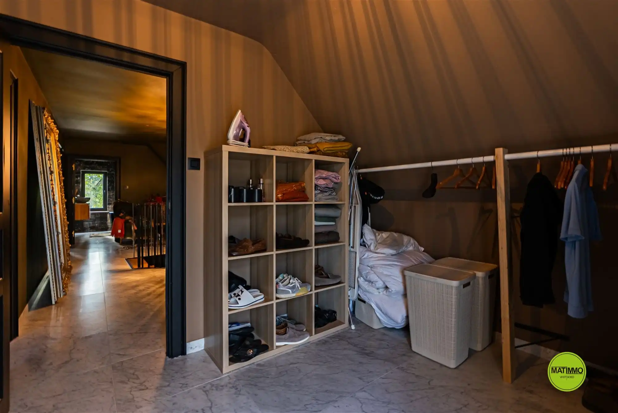 Unieke, luxueus gerenoveerde woning op uitzonderlijk perceel foto 38