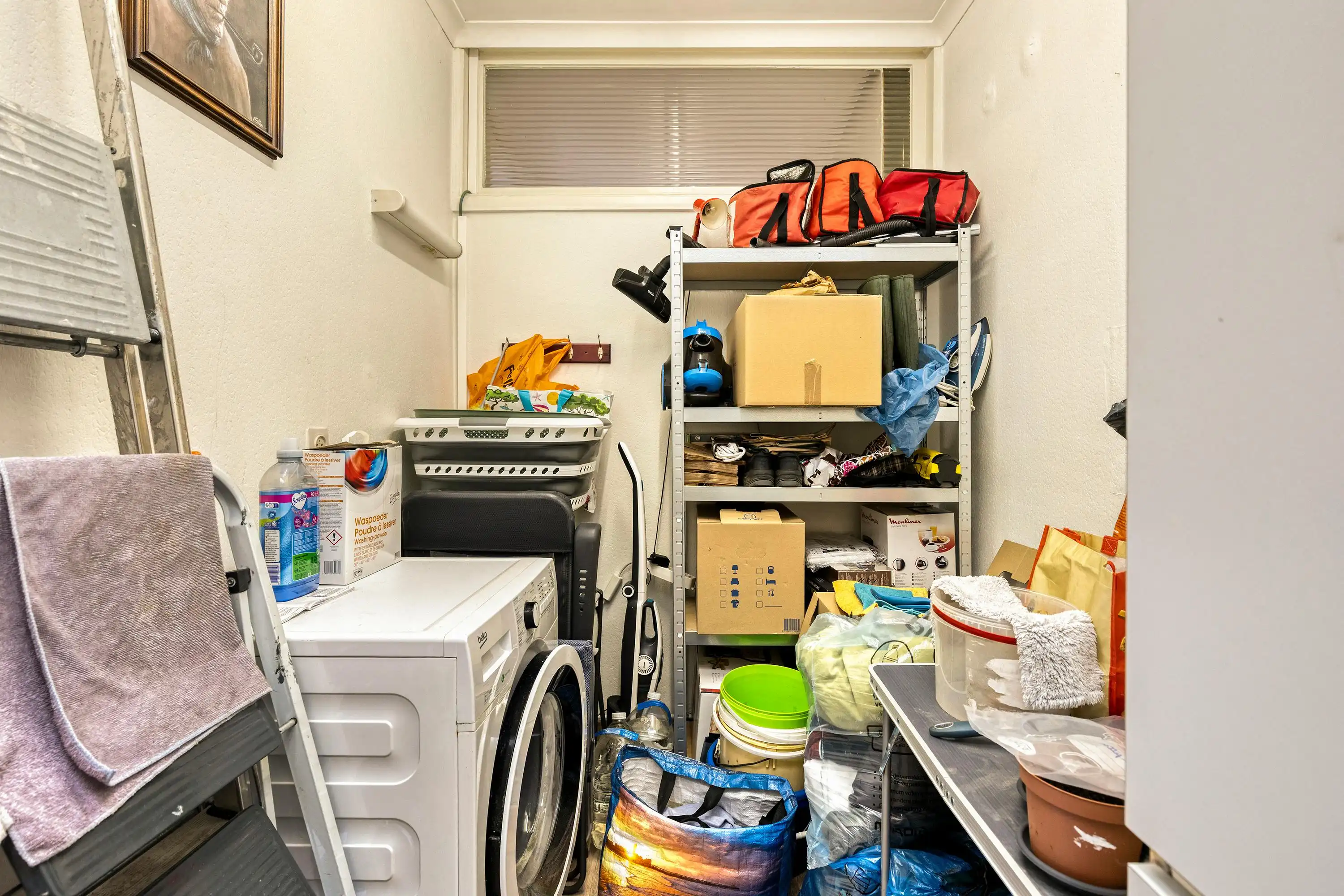 Lichtrijk en ruim appartement met terras te koop in Roeselare foto 10