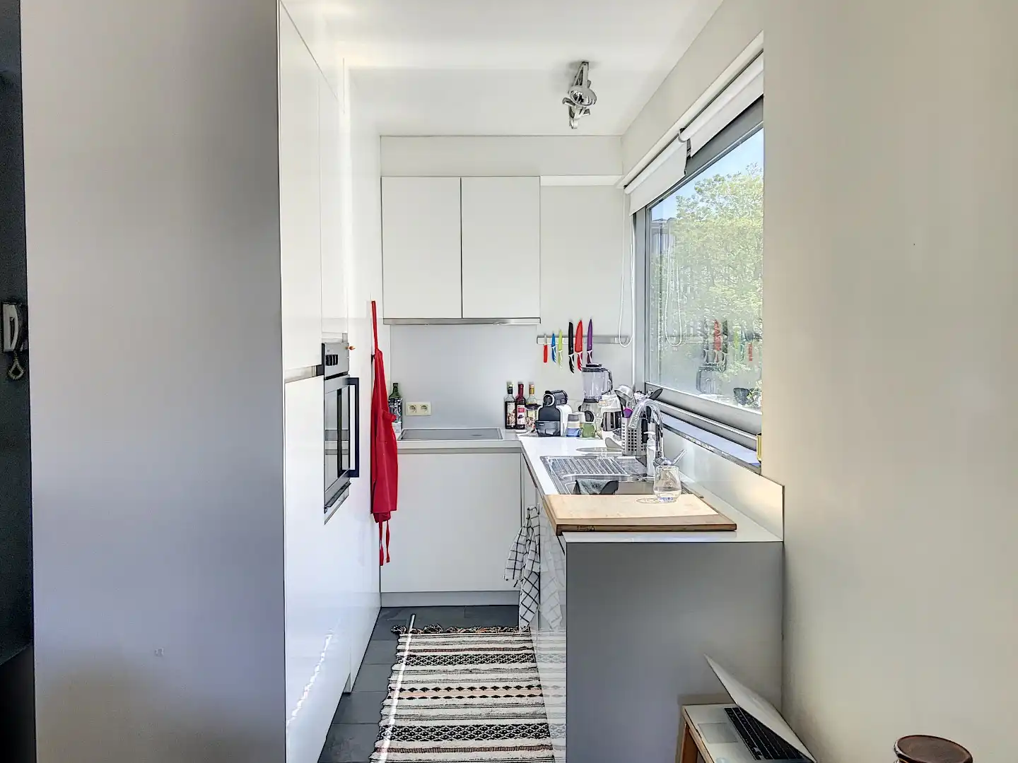 Appartement op uitstekende ligging te SInt-Michiels foto 5