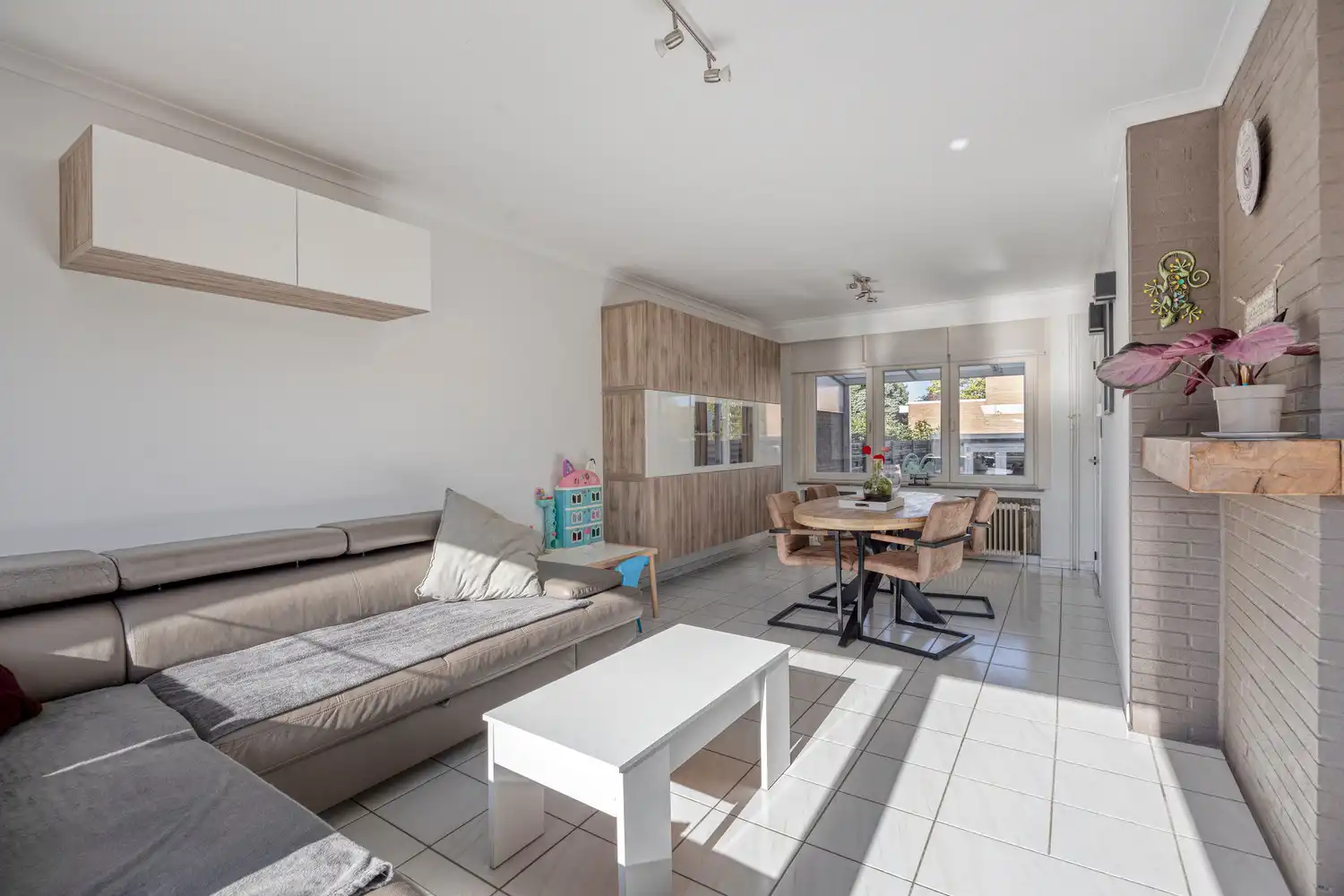 INSTAPKLARE, ENERGIEZUINIGE WONING NABIJ HET CENTRUM VAN DIEST! foto 6